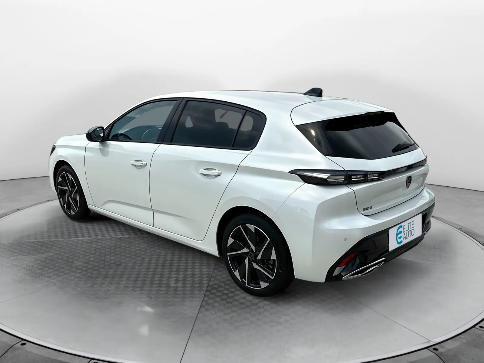 Acheter une peugeot 308 BlueHDi 130ch S&S EAT8 d’occasion avec 59576km disponible immédiatement - photo 3