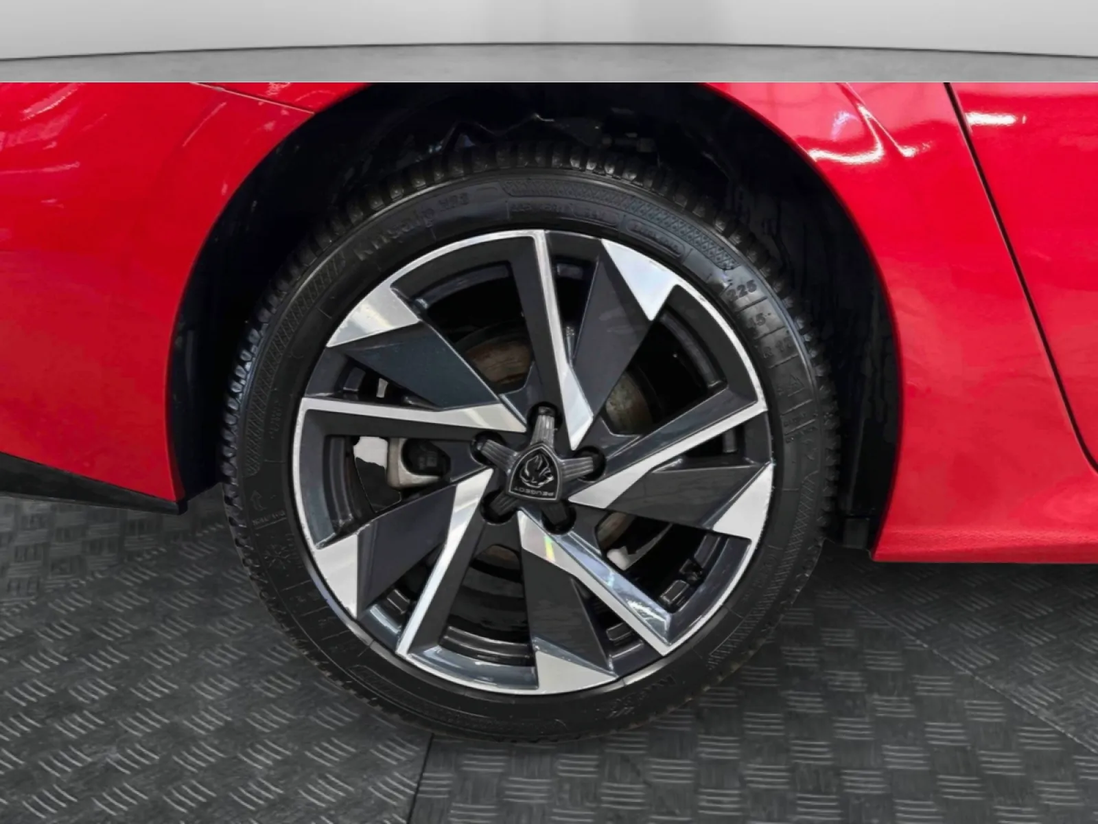 Acheter une peugeot 308 SW PureTech 130ch S&S EAT8 d’occasion avec 39000km disponible immédiatement - photo 16