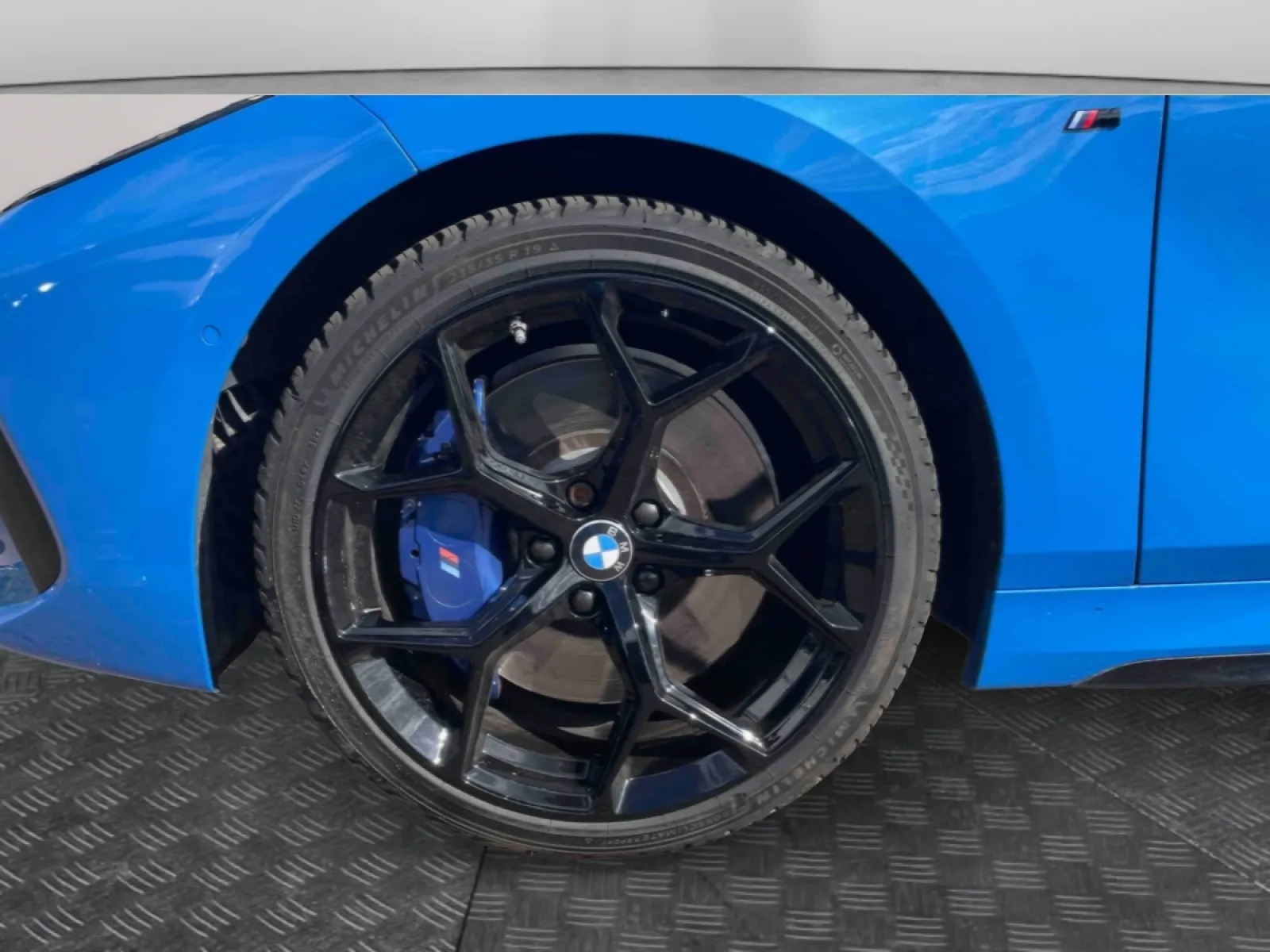 Acheter une bmw M135i xDrive 306 ch BVA8 d’occasion avec 74114km disponible immédiatement - photo 14