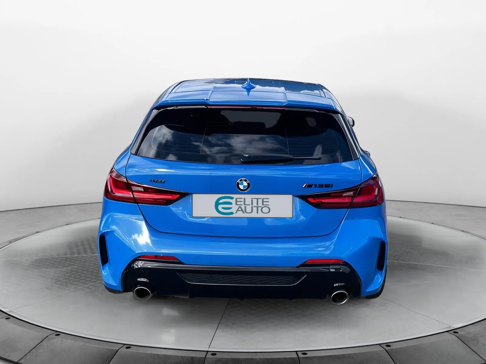 Acheter une bmw M135i xDrive 306 ch BVA8 d’occasion avec 74114km disponible immédiatement - photo 4