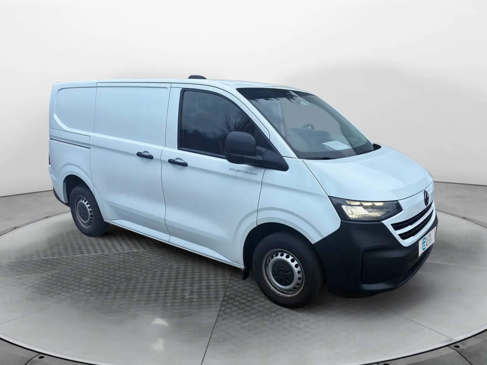 Acheter une volkswagen TRANSPORTER VAN L1H1 2.0 TDI 150 BVM6 d’occasion avec 13000km disponible immédiatement - photo 7