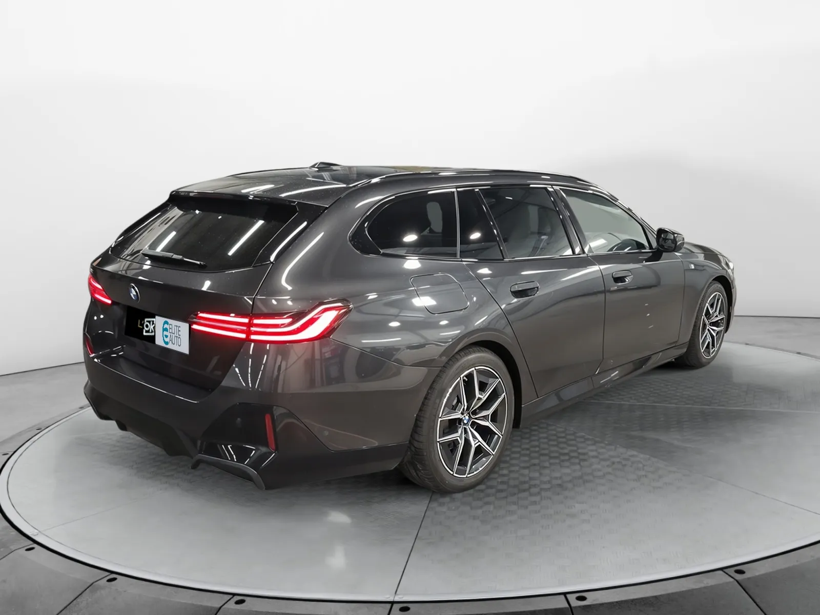 Acheter une bmw Touring 520d xDrive 197 ch BVA8 d’occasion avec 79962km disponible immédiatement - photo 5