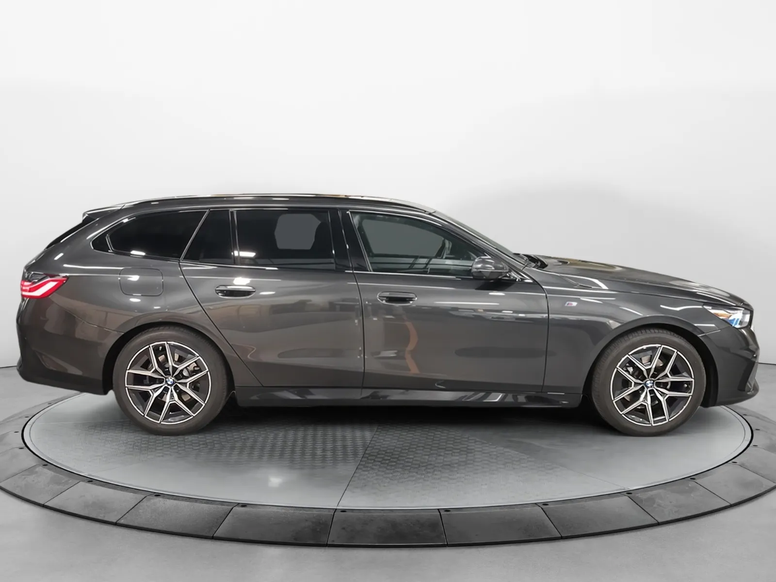 Acheter une bmw Touring 520d xDrive 197 ch BVA8 d’occasion avec 79962km disponible immédiatement - photo 6
