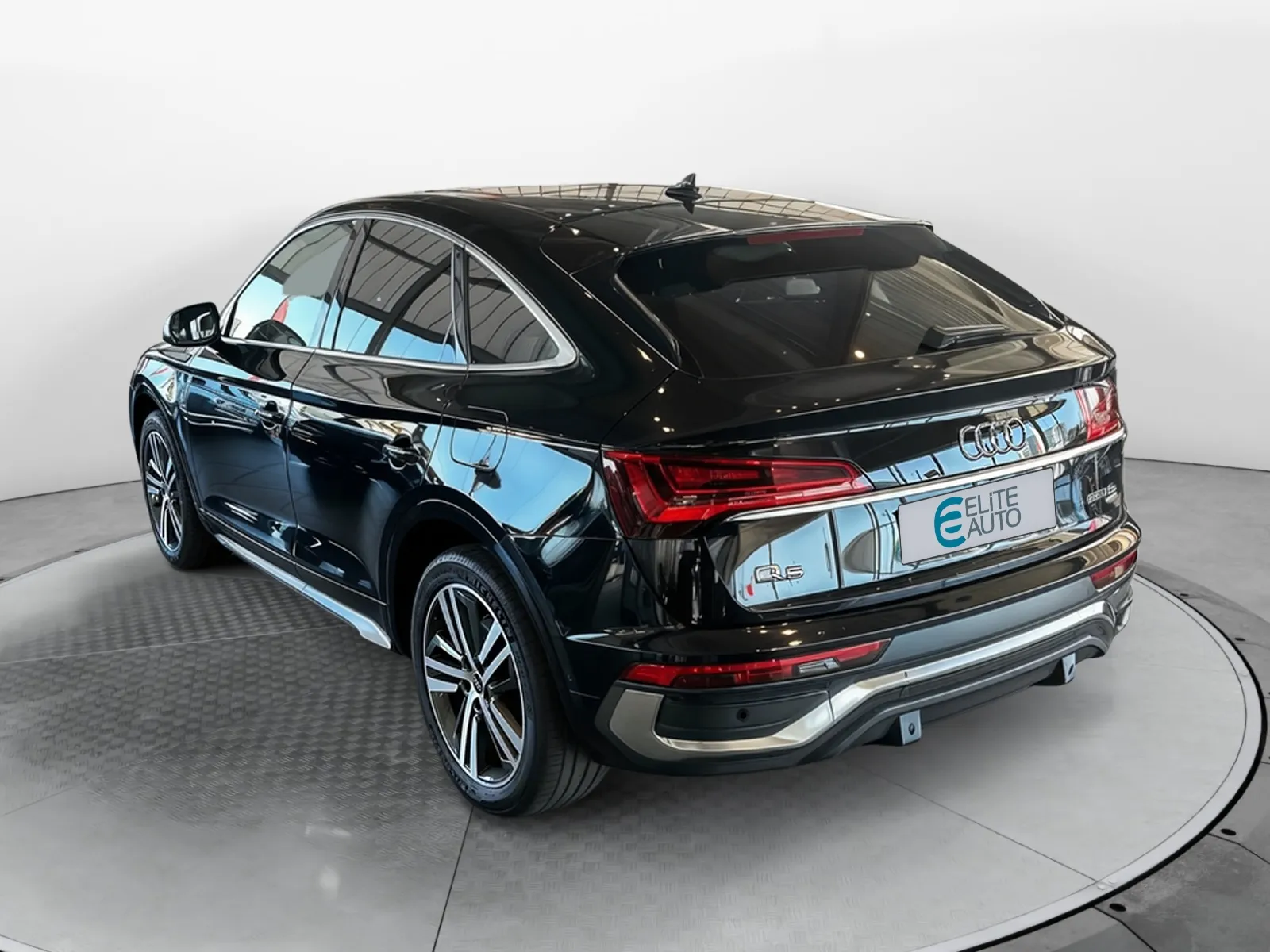 Acheter une audi Q5 Sportback 55 TFSIe 367 S tronic 7 Quattro d’occasion avec 71405km disponible immédiatement - photo 3
