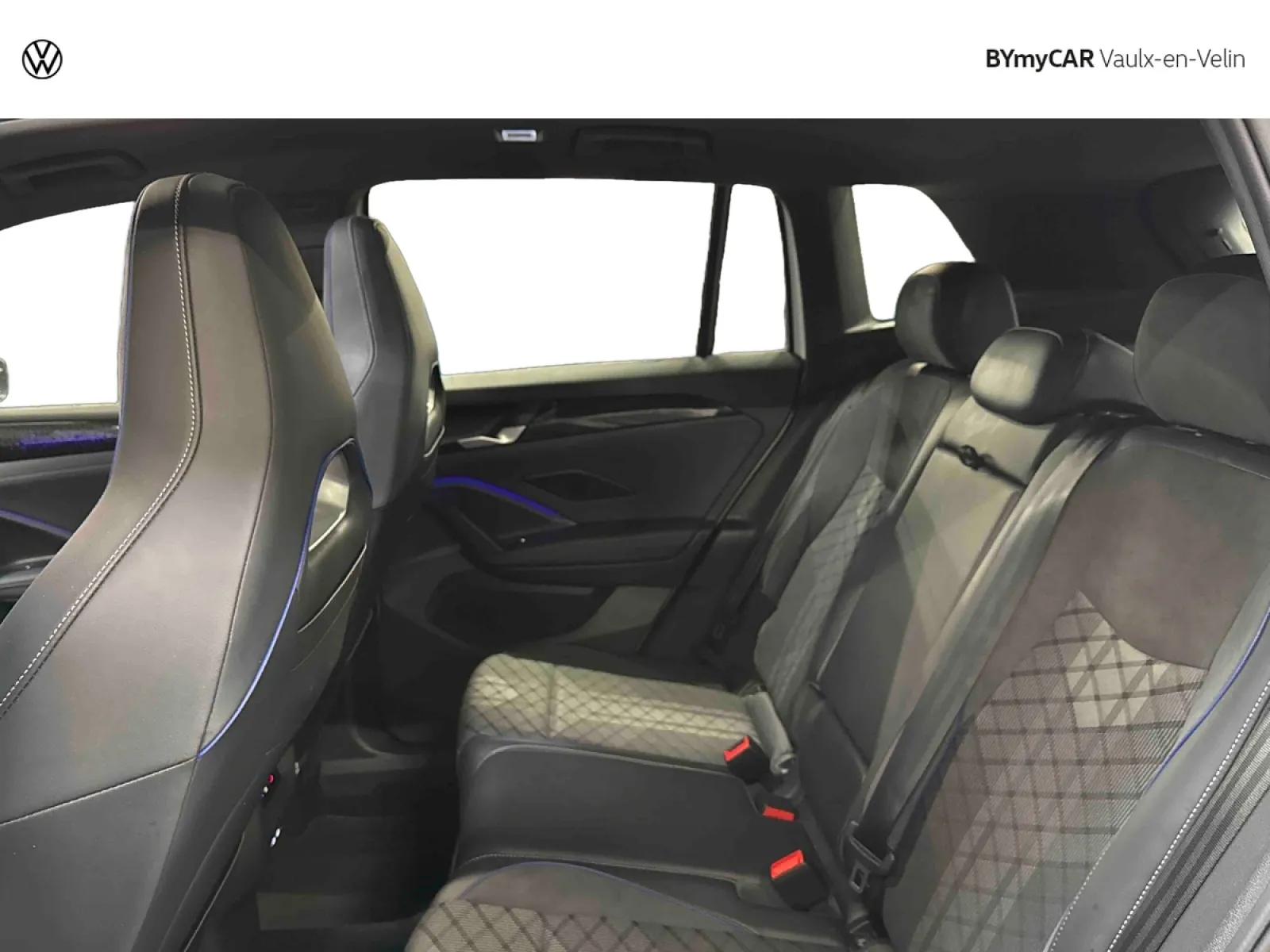 Acheter une volkswagen Tiguan 1.5 eTSI 150ch DSG7 d’occasion avec 23000km disponible immédiatement - photo 18