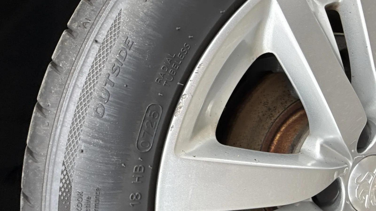 Acheter une peugeot 308 SW BlueHDi 130ch S&S EAT8 d’occasion avec 76390km disponible immédiatement - photo 29