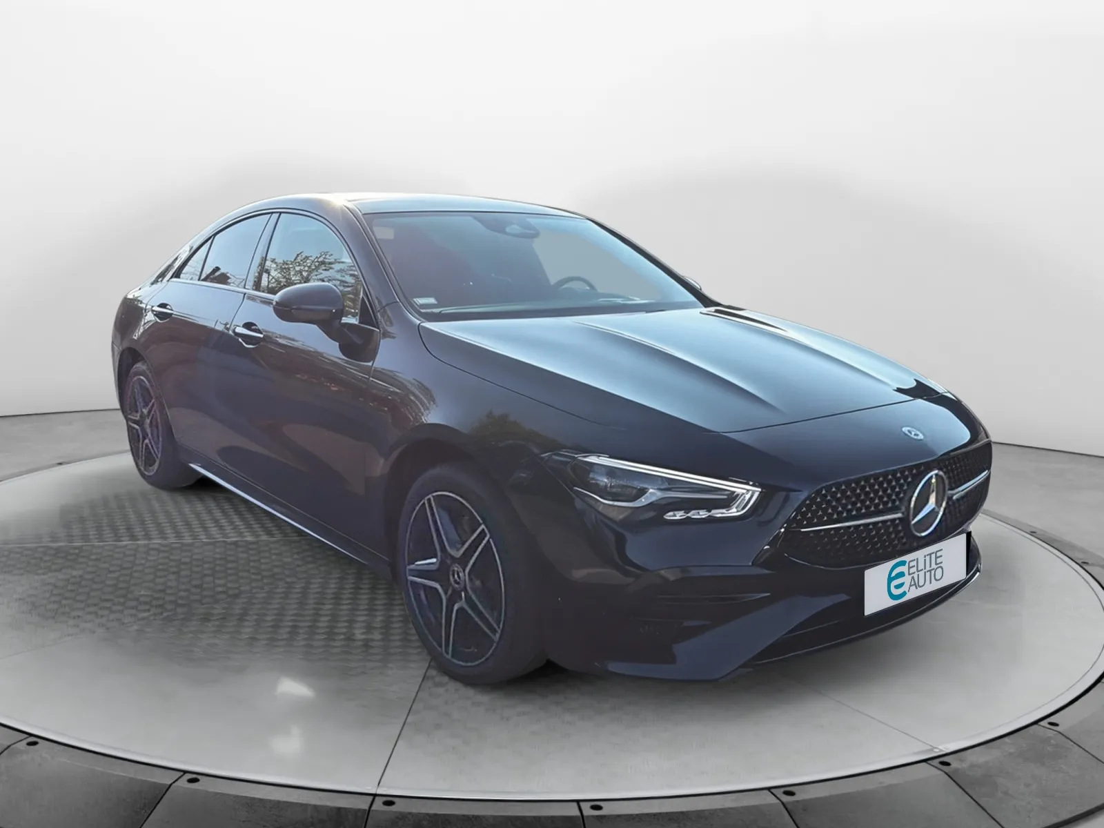 Acheter une mercedes CLA Coupé 250 e Hybrid EQ 8G-DCT d’occasion avec 12631km disponible immédiatement - photo 7