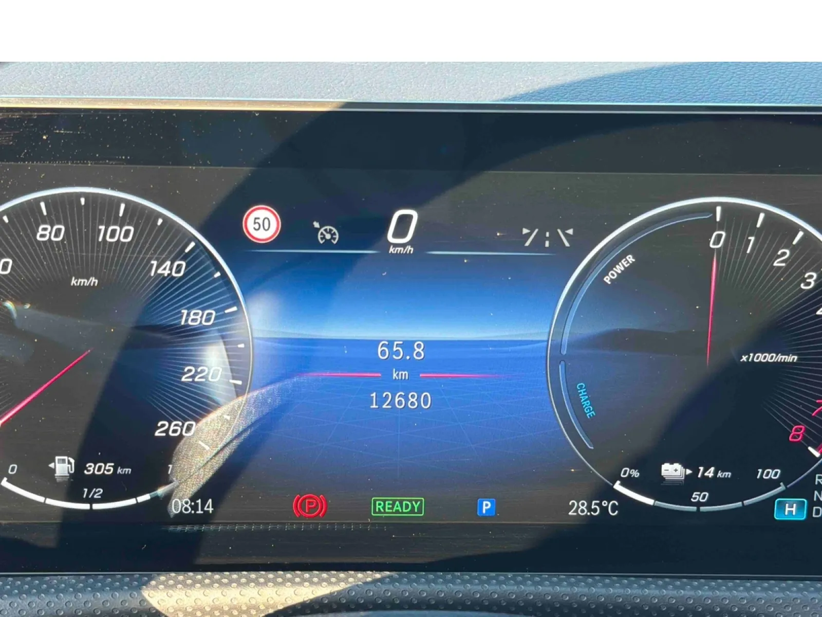 Acheter une mercedes CLA Coupé 250 e Hybrid EQ 8G-DCT d’occasion avec 12631km disponible immédiatement - photo 15