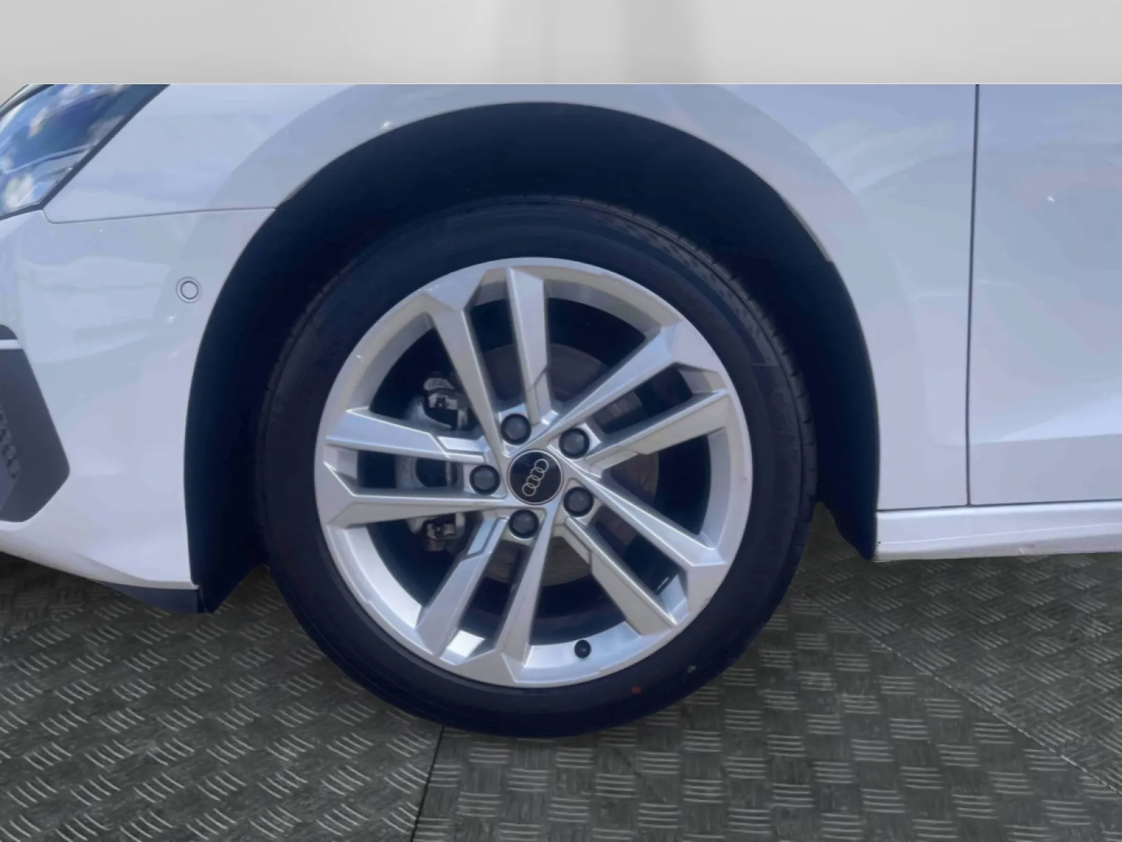 Acheter une audi A3 Sportback 30 TDI 116 S tronic 7 d’occasion avec 56000km disponible immédiatement - photo 14