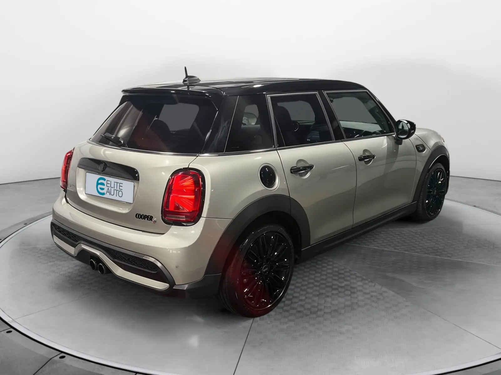 Acheter une mini Hatch 5 Portes Cooper S 178 ch DKG7 d’occasion avec 17226km disponible immédiatement - photo 5