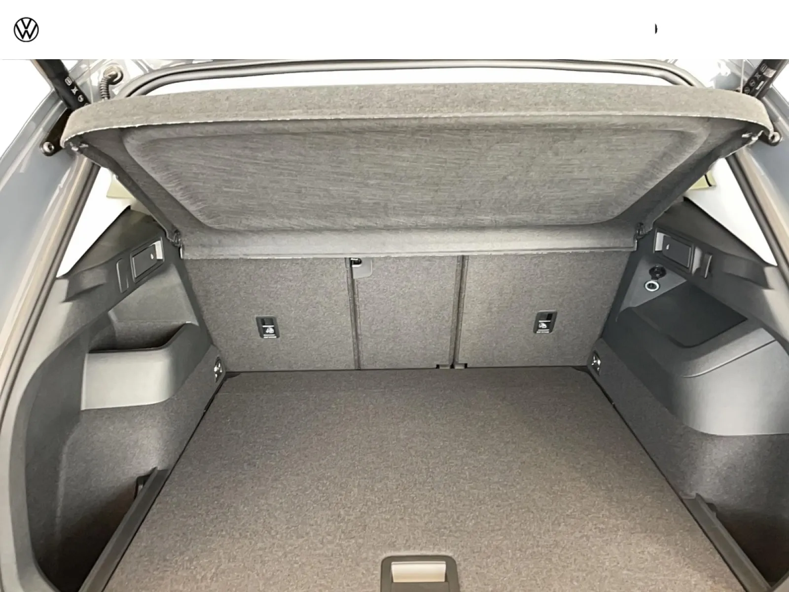 Acheter une volkswagen Tiguan 2.0 TDI 150ch DSG7 d’occasion avec 20000km disponible immédiatement - photo 21