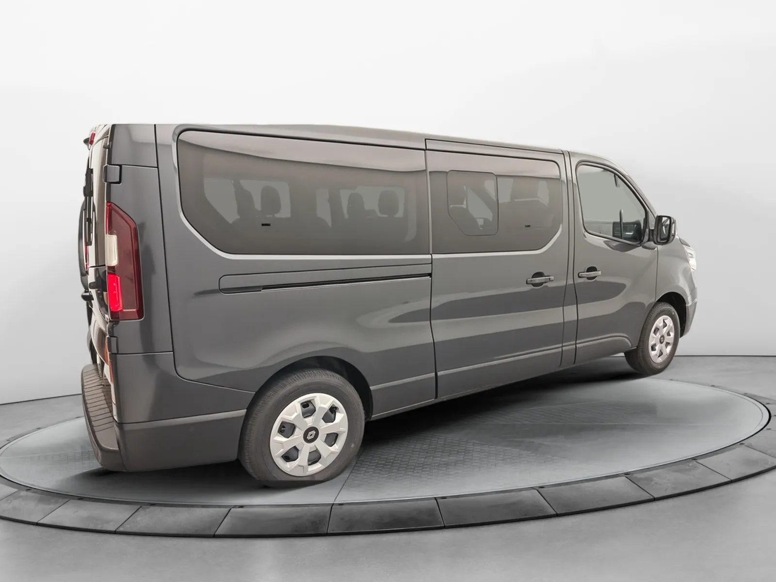 Acheter une renault Trafic  TPMR Blue dCi 150 d’occasion avec 6344km disponible immédiatement - photo 5