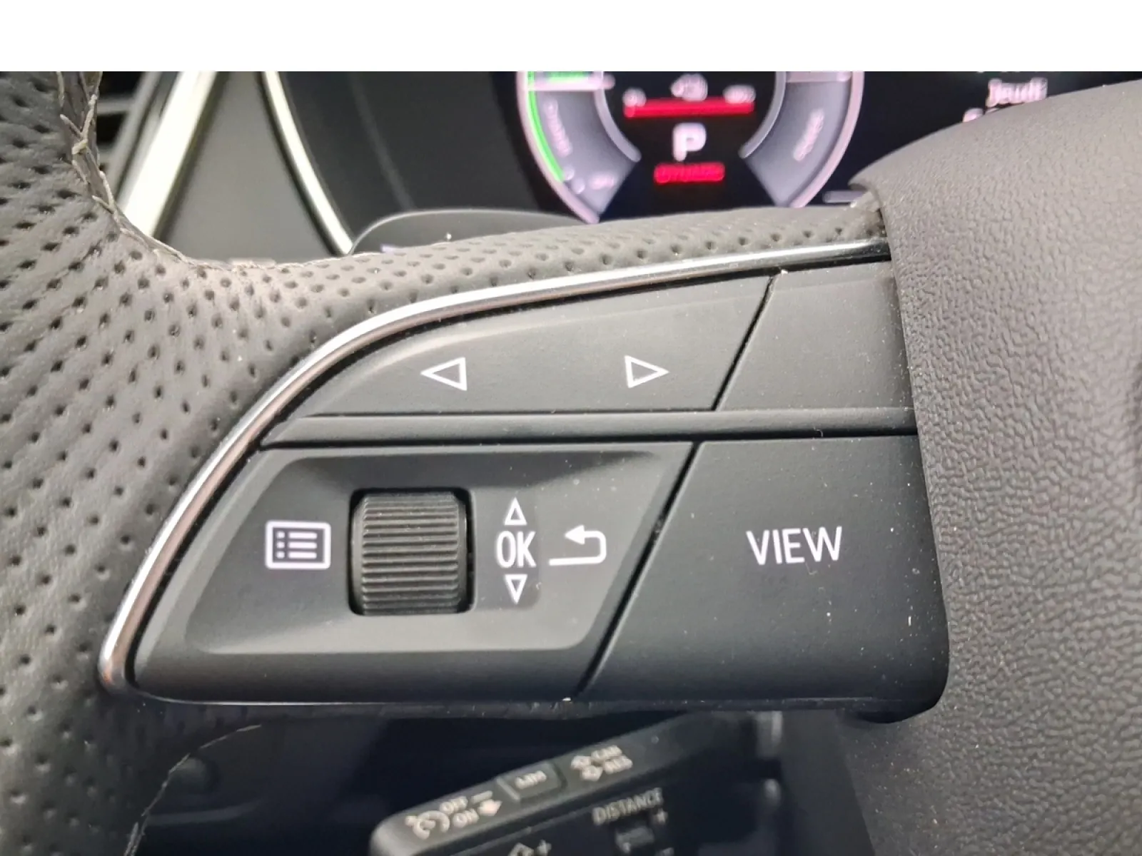 Acheter une audi Q5 Sportback 55 TFSIe 367 S tronic 7 Quattro d’occasion avec 51308km disponible immédiatement - photo 32