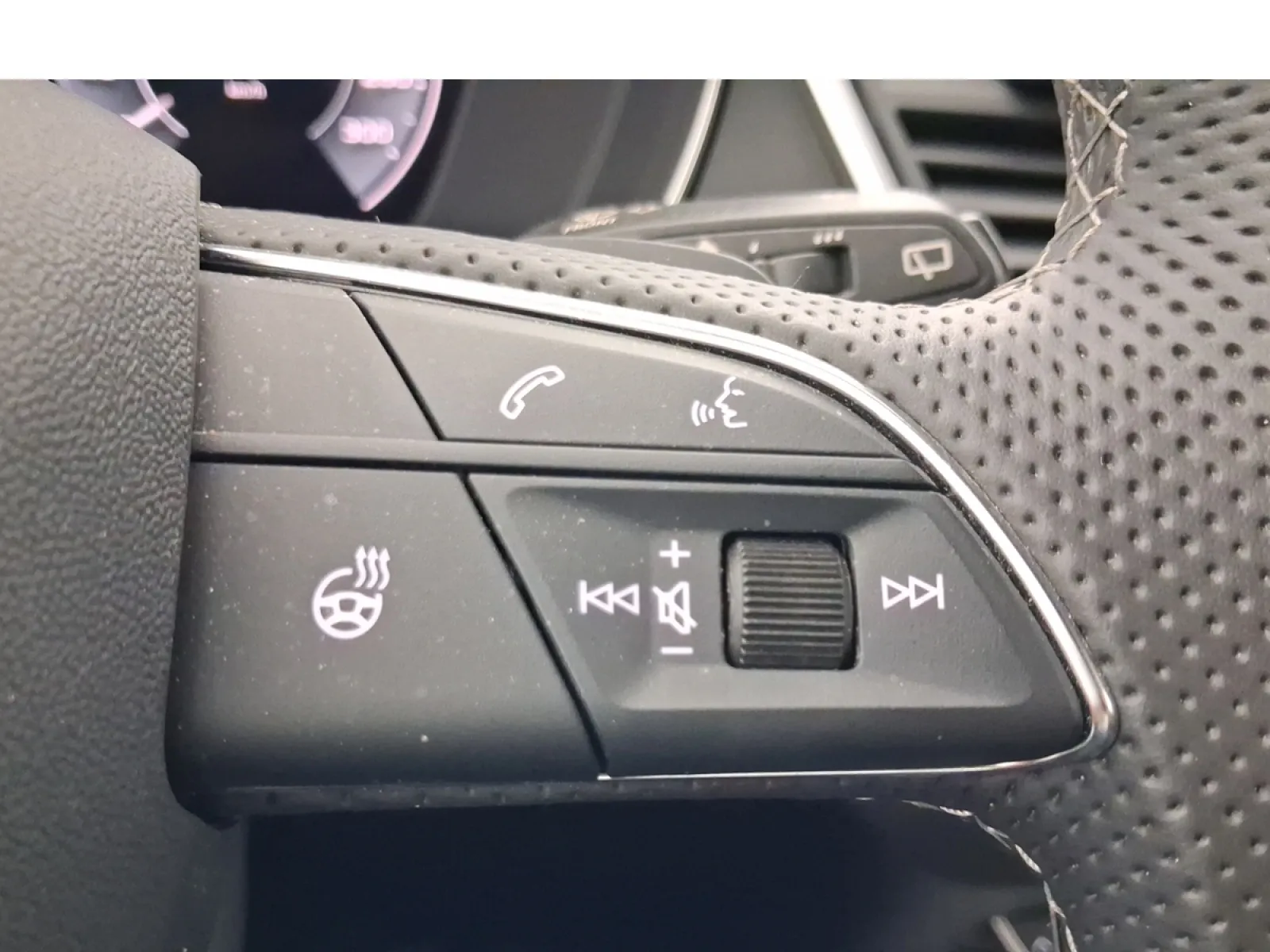 Acheter une audi Q5 Sportback 55 TFSIe 367 S tronic 7 Quattro d’occasion avec 51308km disponible immédiatement - photo 31