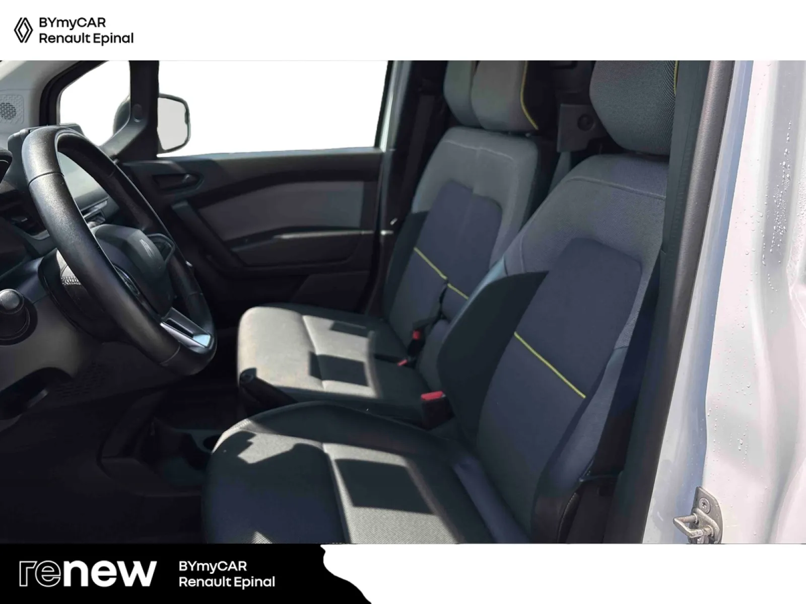 Acheter une renault KANGOO VAN FG TOLE BLUE DCI 95 L1 GSR2 d’occasion avec 33932km disponible immédiatement - photo 11