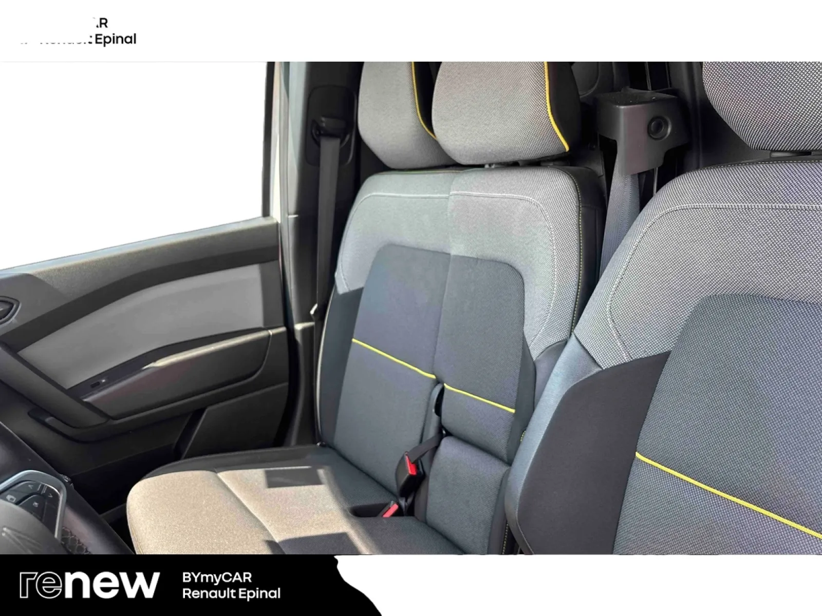 Acheter une renault KANGOO VAN FG TOLE BLUE DCI 95 L1 GSR2 d’occasion avec 33932km disponible immédiatement - photo 12