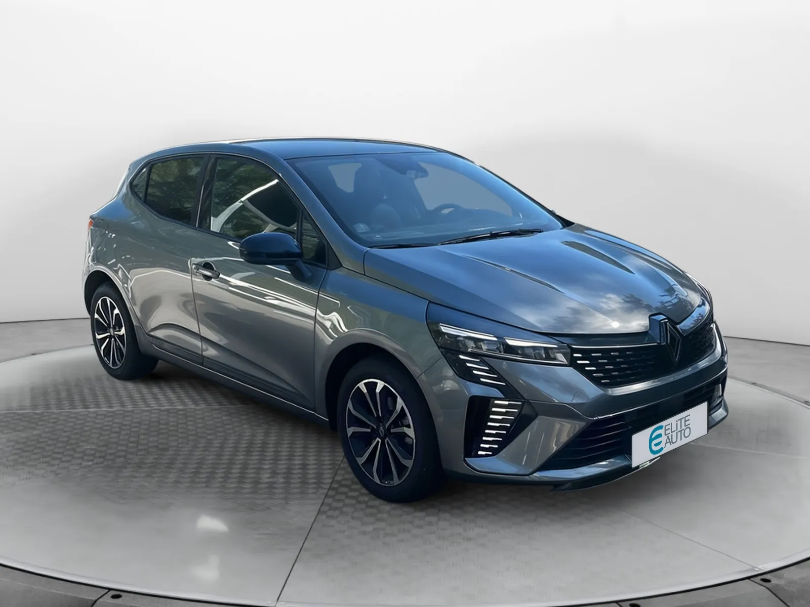 Acheter une renault Clio Eco-G 100 ch GSR2 d’occasion avec 2365km disponible immédiatement - photo 7