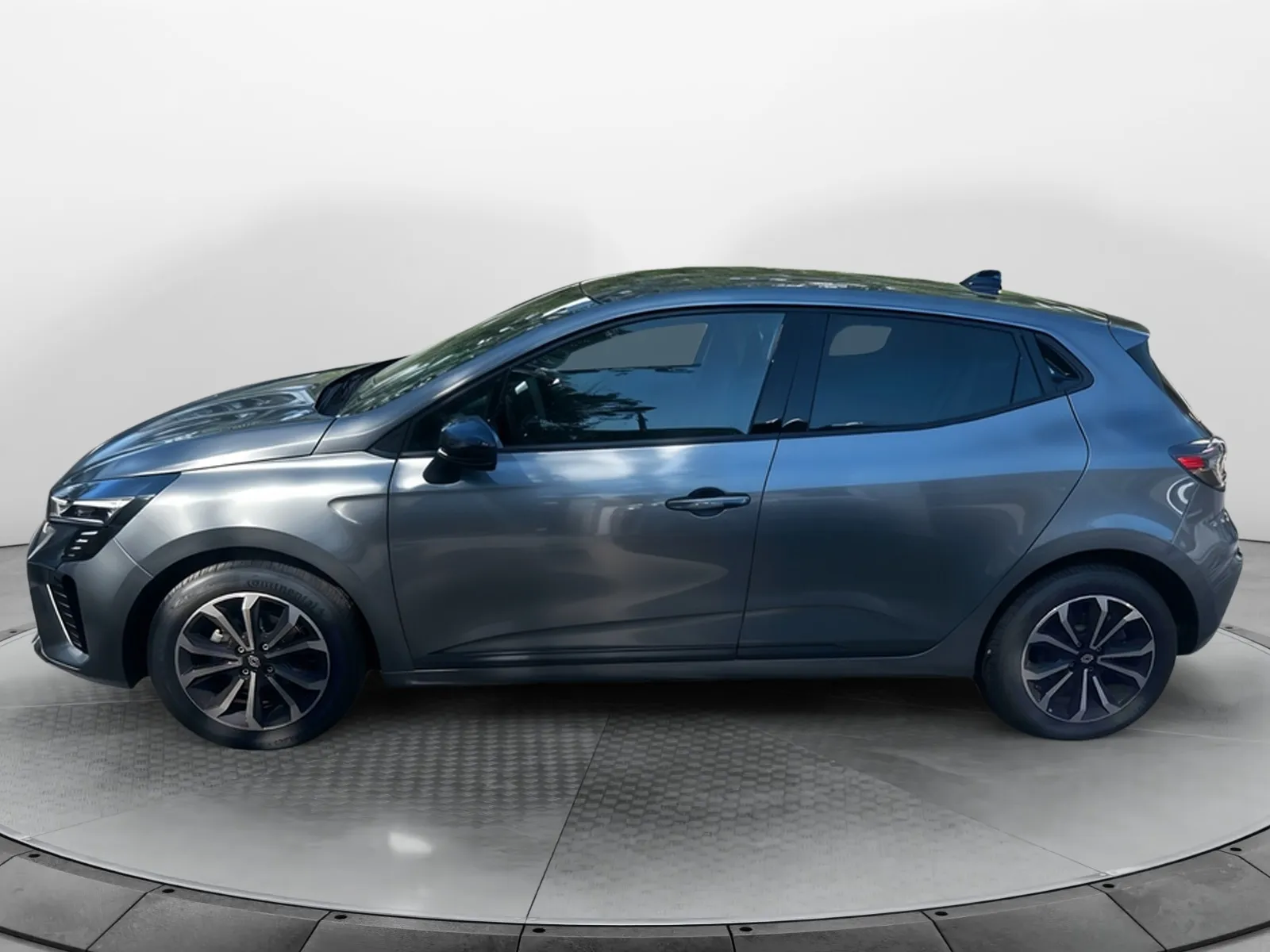 Acheter une renault Clio Eco-G 100 ch GSR2 d’occasion avec 2365km disponible immédiatement - photo 2