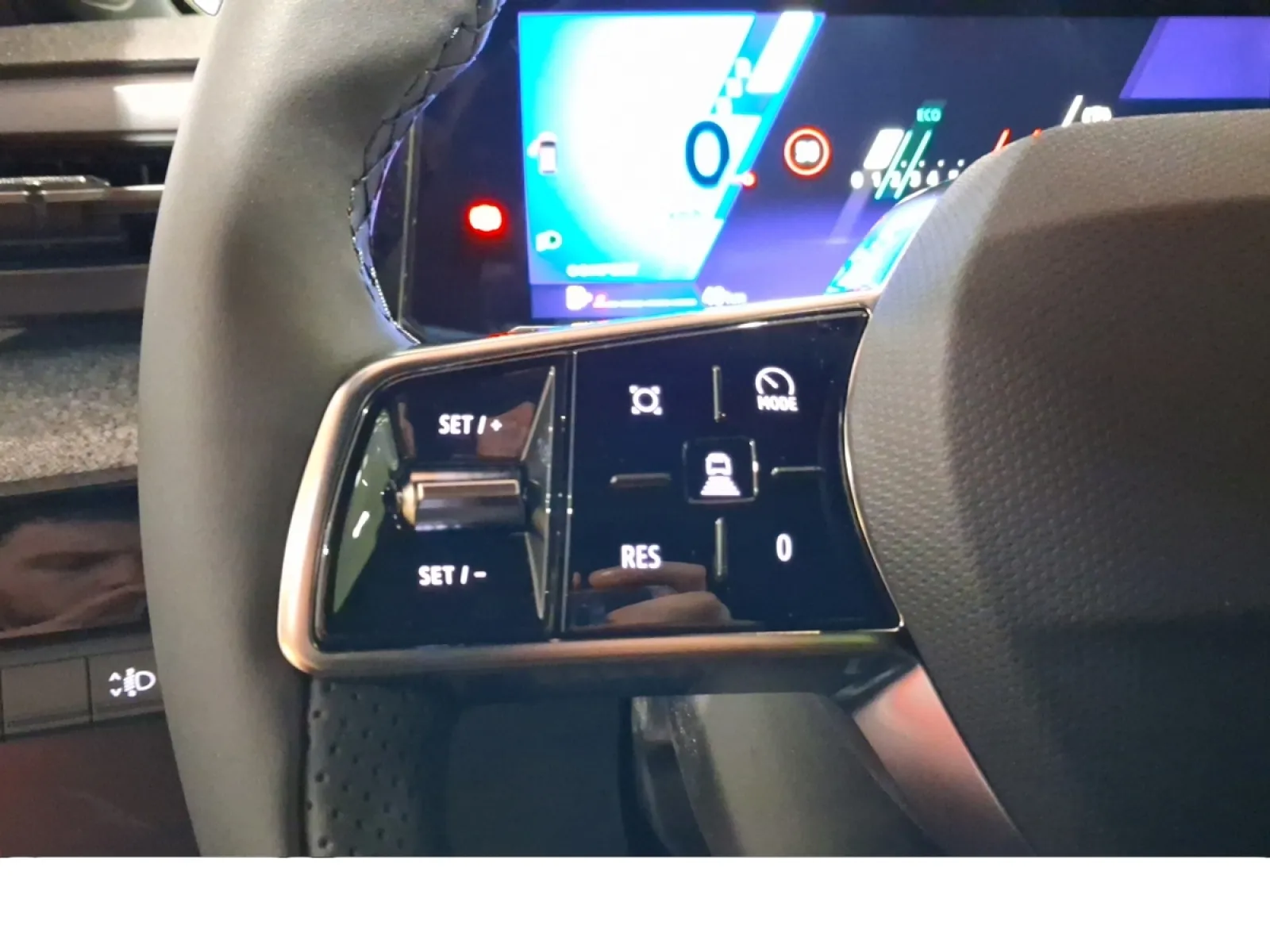 Acheter une renault Clio TCe 115 ch EDC d’occasion avec 10km disponible immédiatement - photo 18