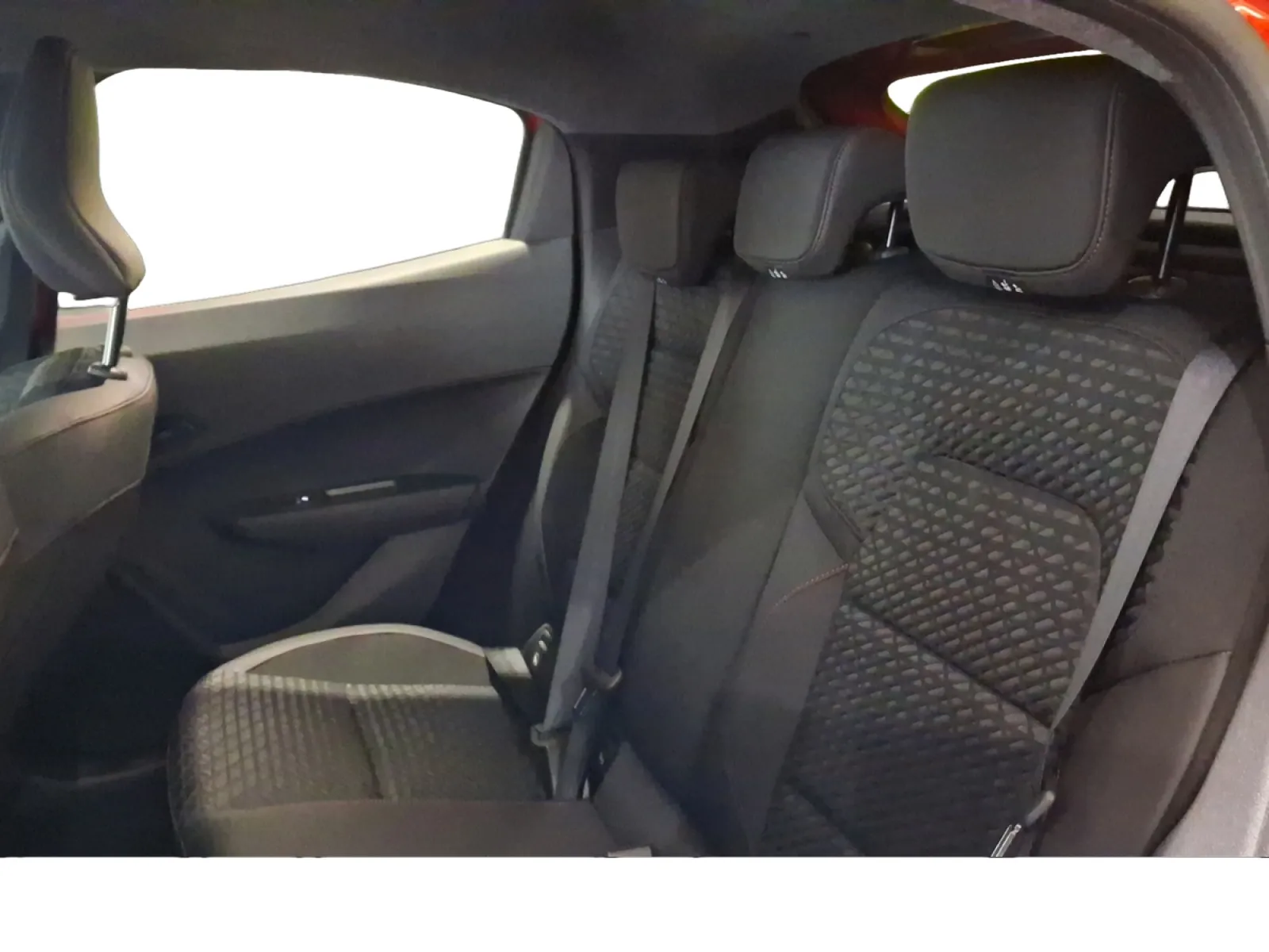 Acheter une renault Clio TCe 115 ch EDC d’occasion avec 10km disponible immédiatement - photo 12