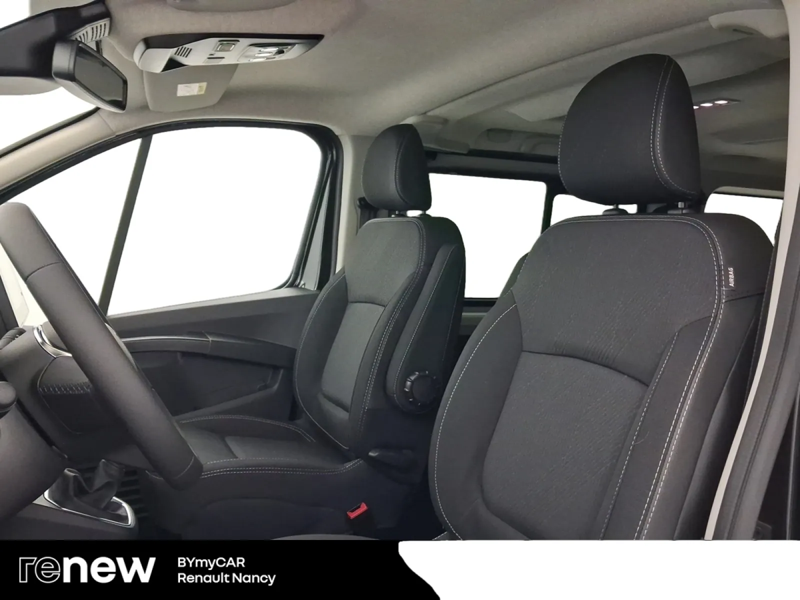 Acheter une renault Trafic Blue dCi 150 d’occasion avec 10km disponible immédiatement - photo 11
