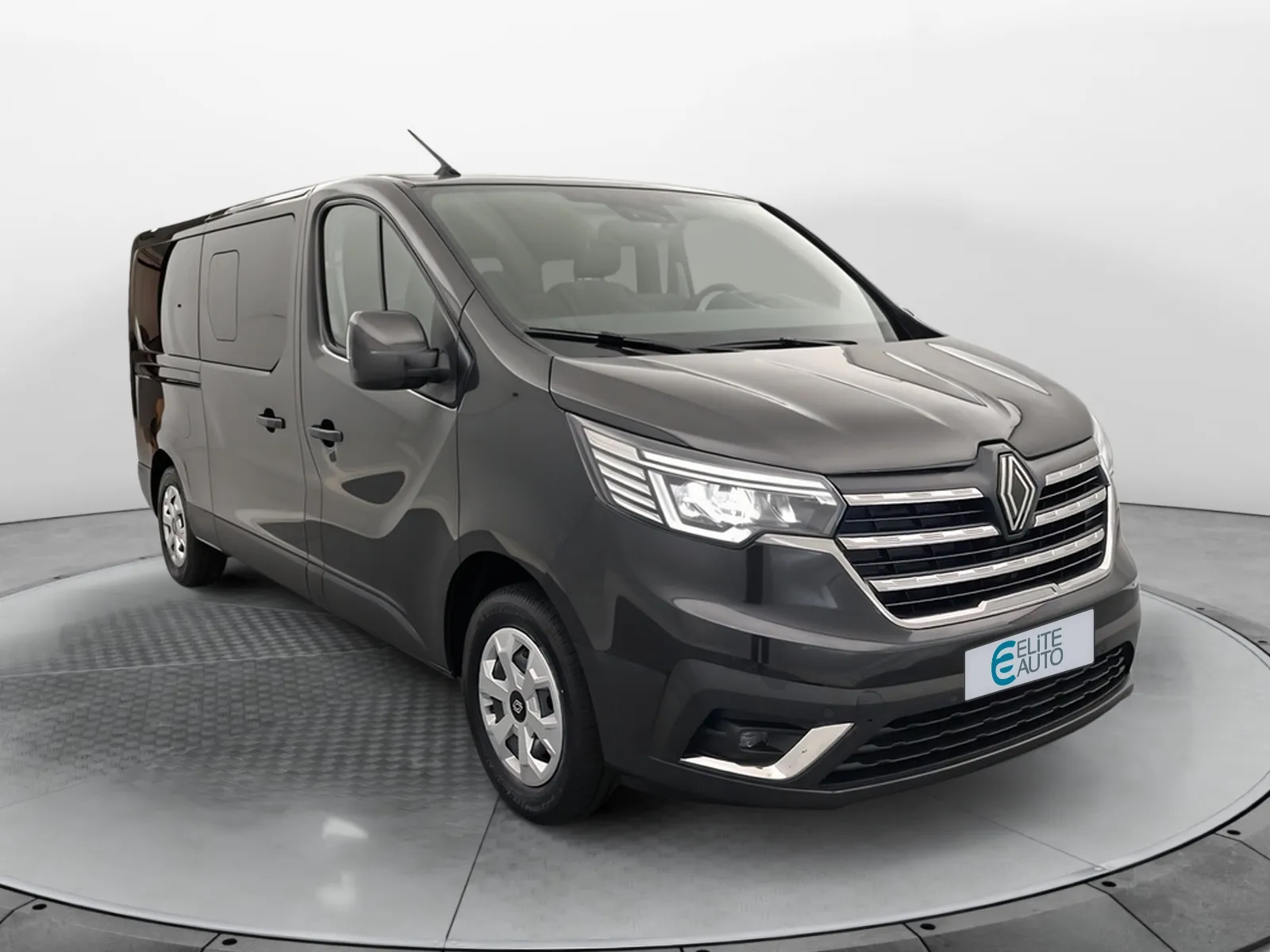 Acheter une renault Trafic Blue dCi 150 d’occasion avec 10km disponible immédiatement - photo 7