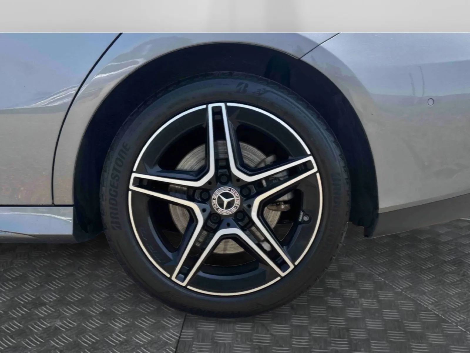 Acheter une mercedes CLA Coupé 250 e 8G-DCT d’occasion avec 64998km disponible immédiatement - photo 18