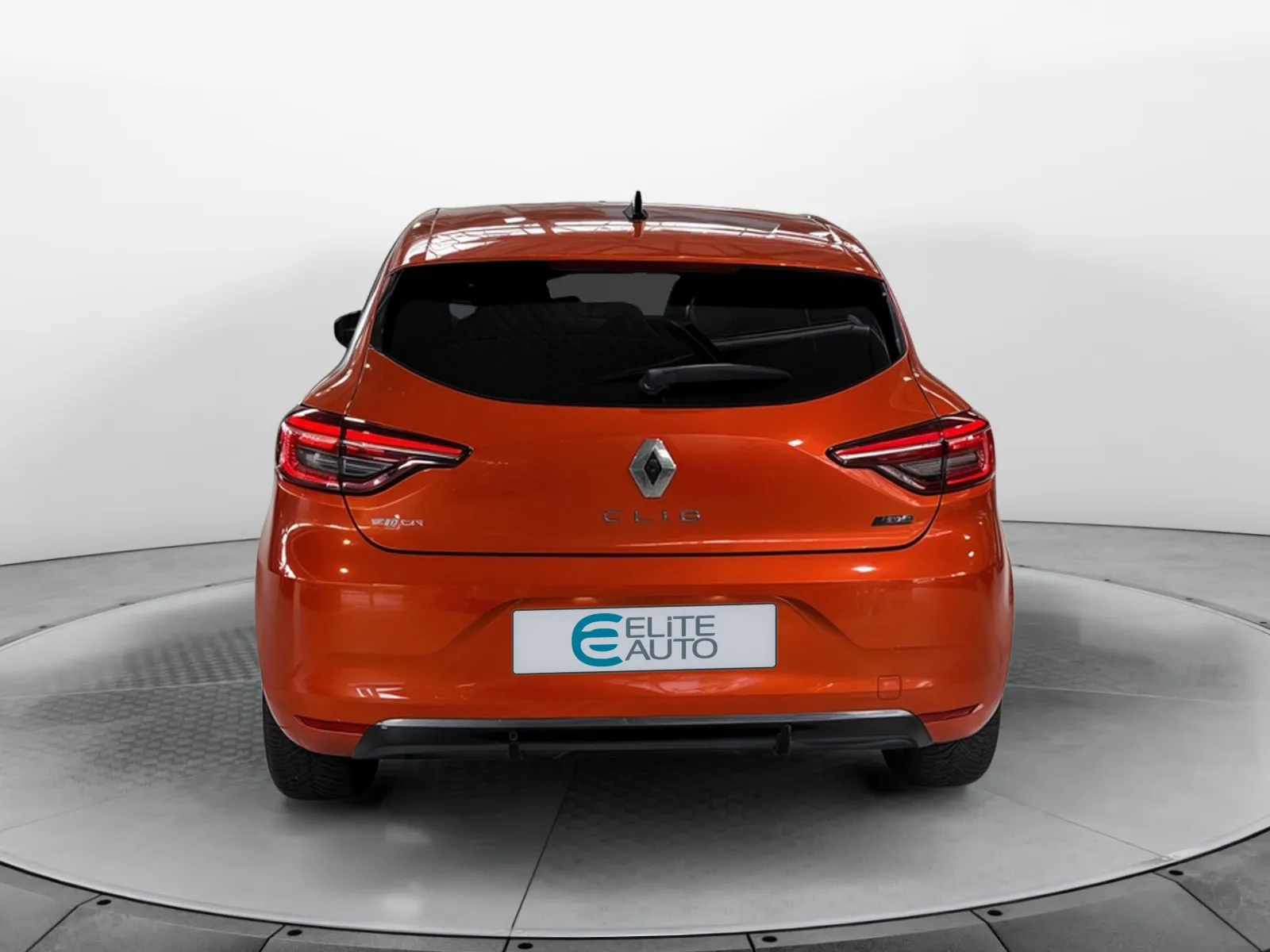 Acheter une renault Clio E-Tech full hybrid 145 d’occasion avec 82937km disponible immédiatement - photo 4