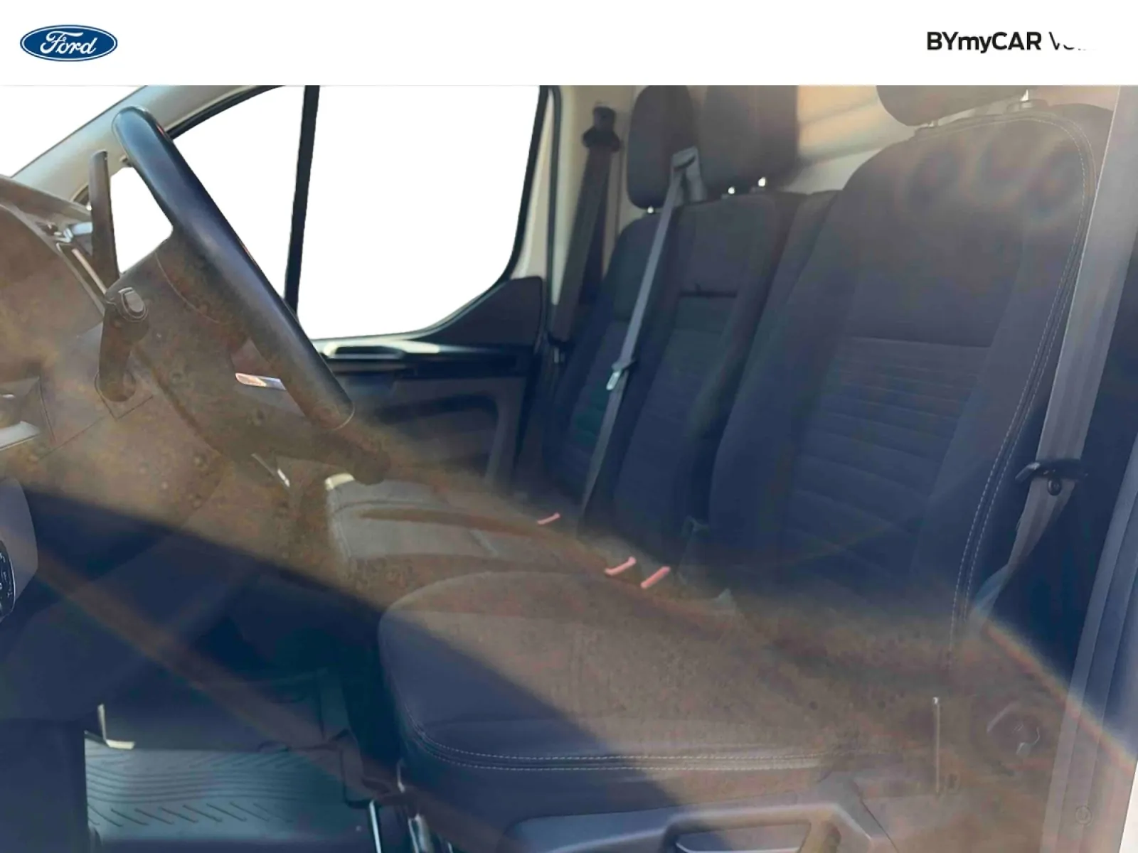 Acheter une ford TRANSIT CUSTOM FOURGON 300 L2H2 2.0 ECOBLUE 170 BVA d’occasion avec 75373km disponible immédiatement - photo 11