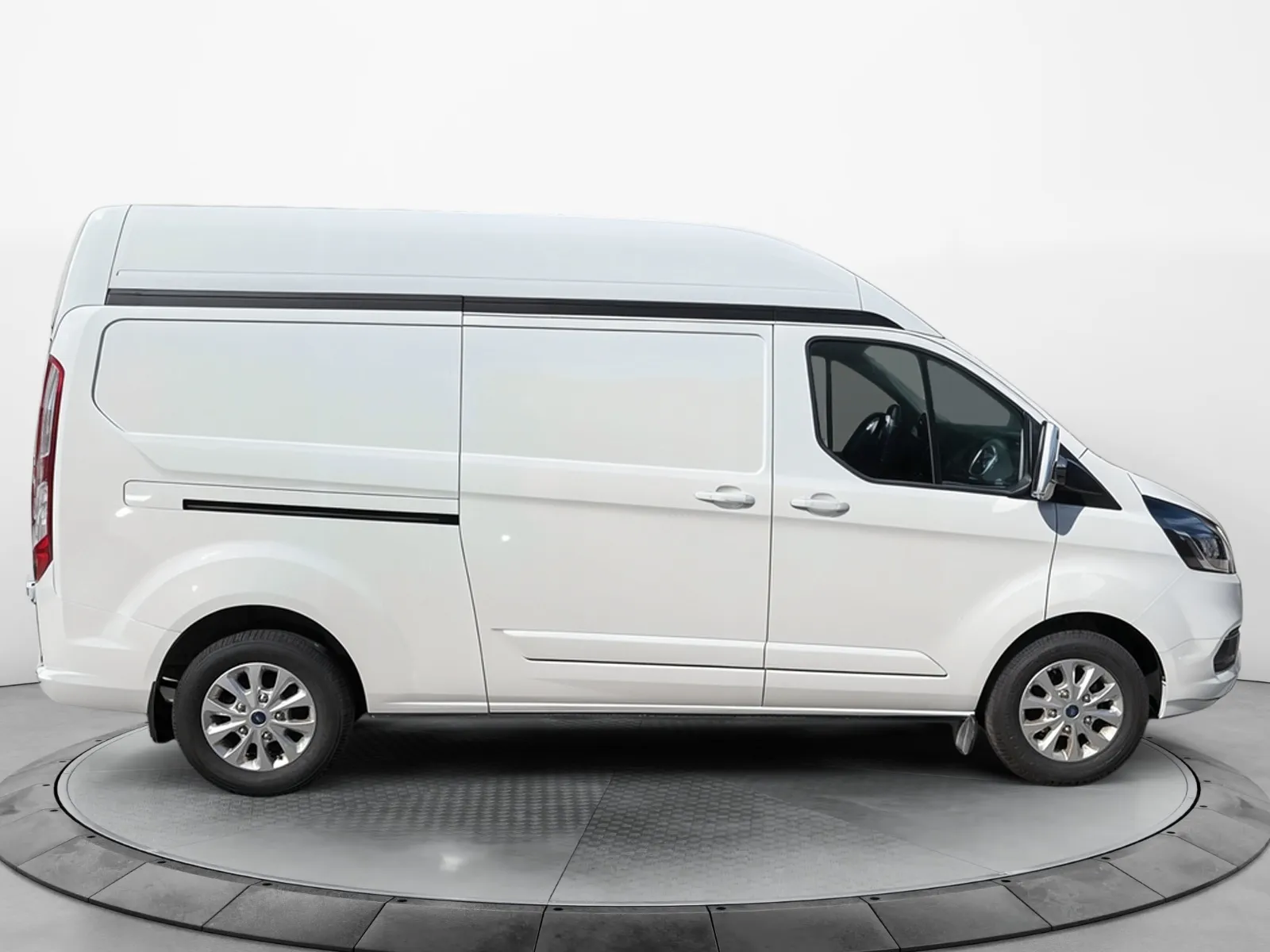 Acheter une ford TRANSIT CUSTOM FOURGON 300 L2H2 2.0 ECOBLUE 170 BVA d’occasion avec 75373km disponible immédiatement - photo 6