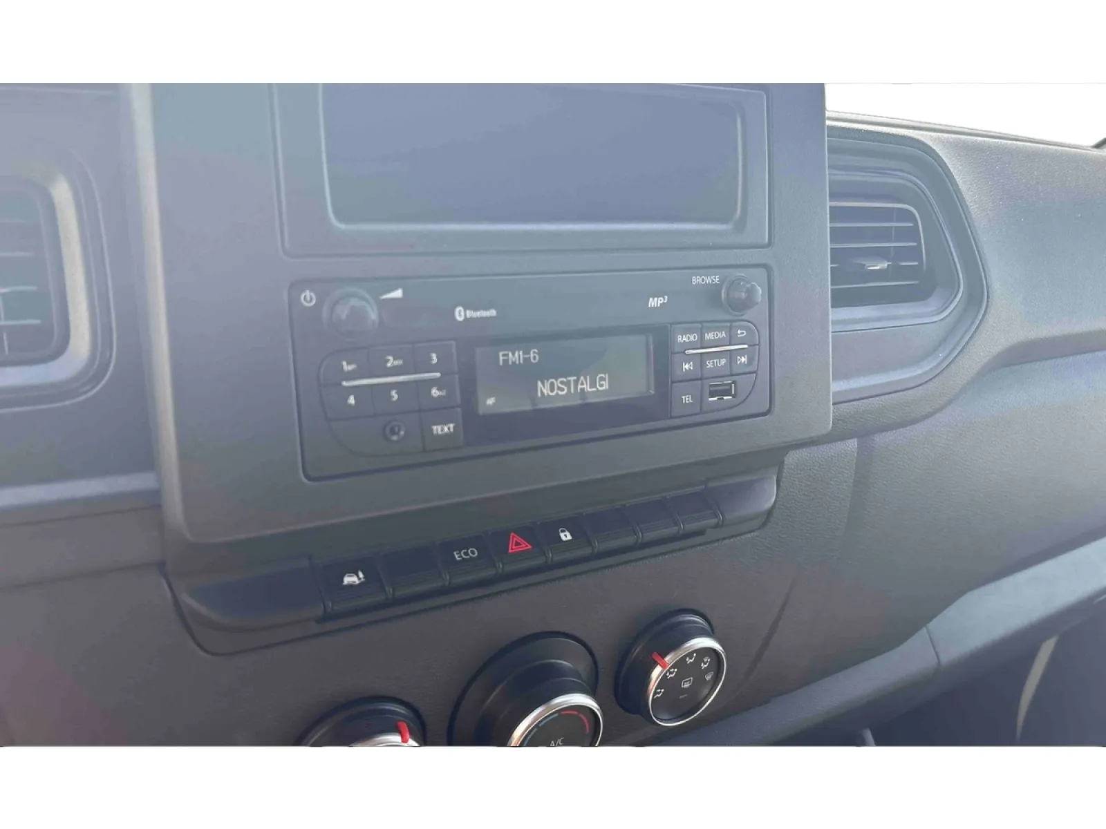 Acheter une renault MASTER FGN TRAC F3500 L3H3 BLUE DCI 135 d’occasion avec 34450km disponible immédiatement - photo 16