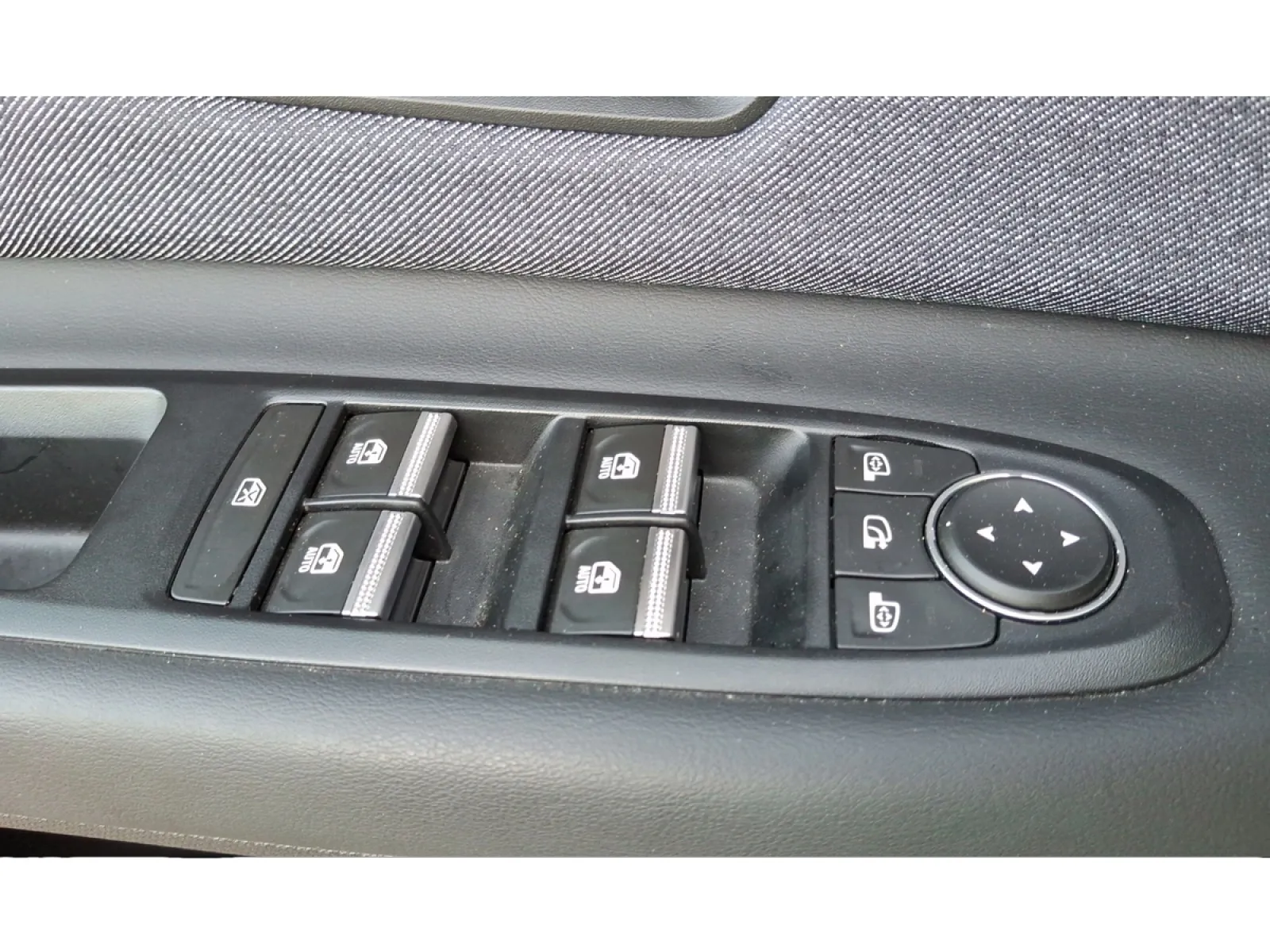 Acheter une renault Renault 5 E-Tech Electrique 150 ch autonomie confort d’occasion avec 7500km disponible immédiatement - photo 20