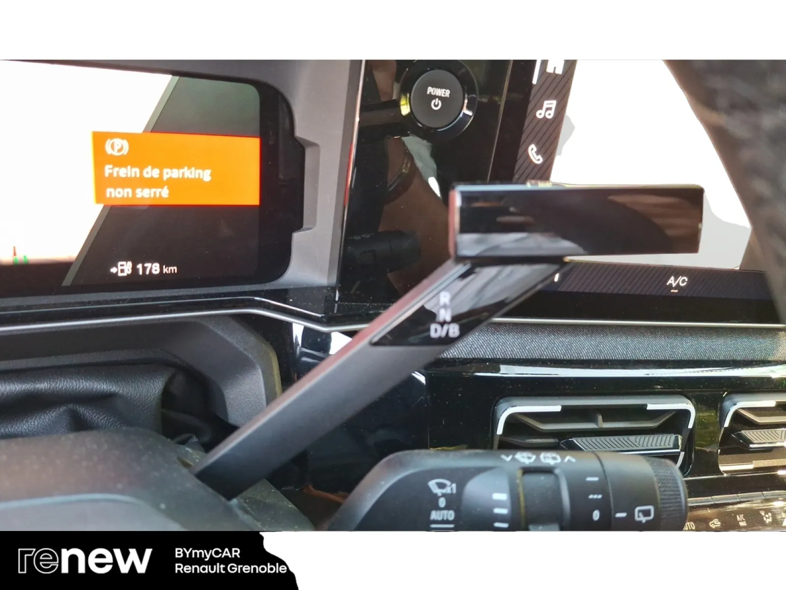 Acheter une renault Renault 5 E-Tech Electrique 150 ch autonomie confort d’occasion avec 7500km disponible immédiatement - photo 22