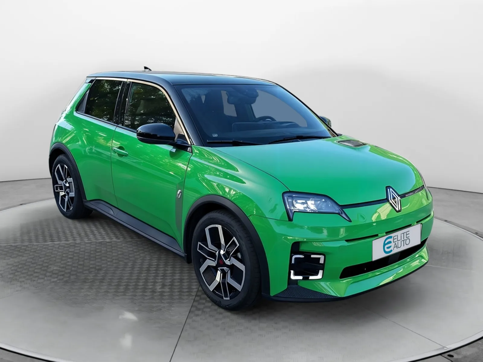 Acheter une renault Renault 5 E-Tech Electrique 150 ch autonomie confort d’occasion avec 7500km disponible immédiatement - photo 7