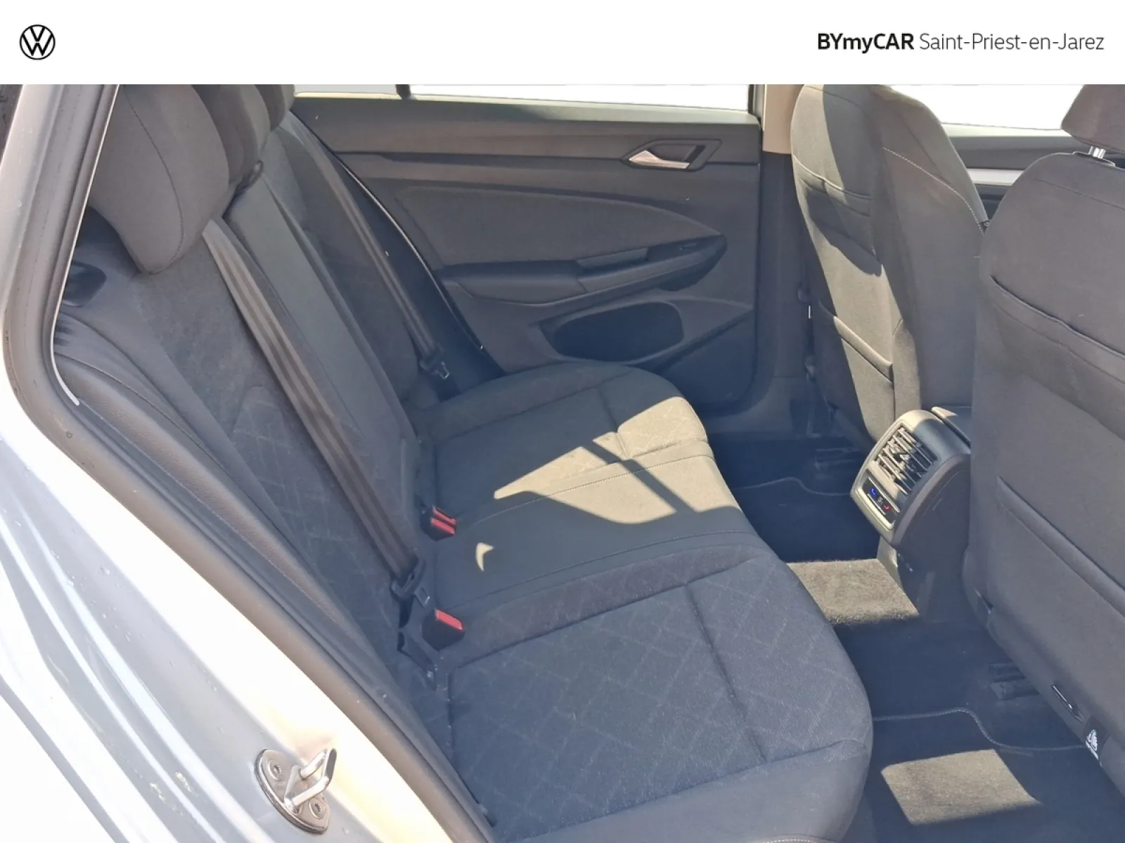 Acheter une volkswagen Golf SW 2.0 TDI SCR 116 DSG7 d’occasion avec 79626km disponible immédiatement - photo 14