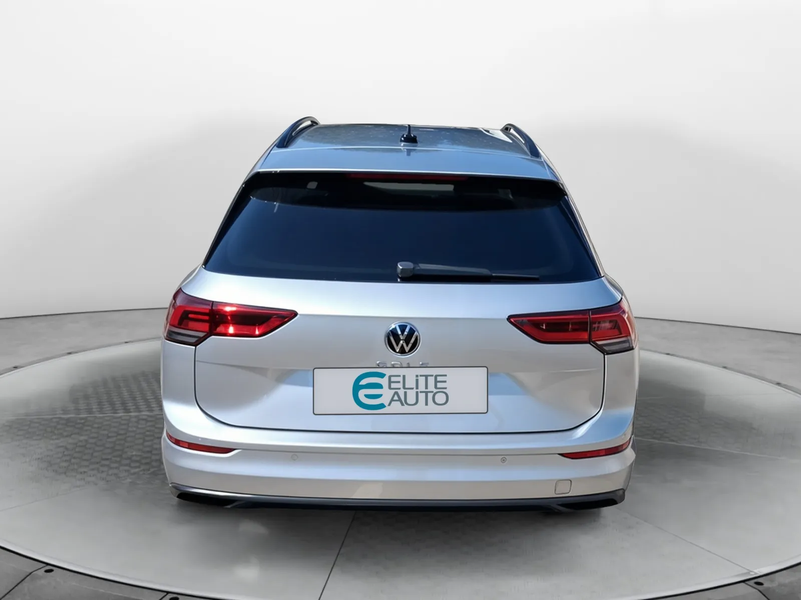 Acheter une volkswagen Golf SW 2.0 TDI SCR 116 DSG7 d’occasion avec 79626km disponible immédiatement - photo 4