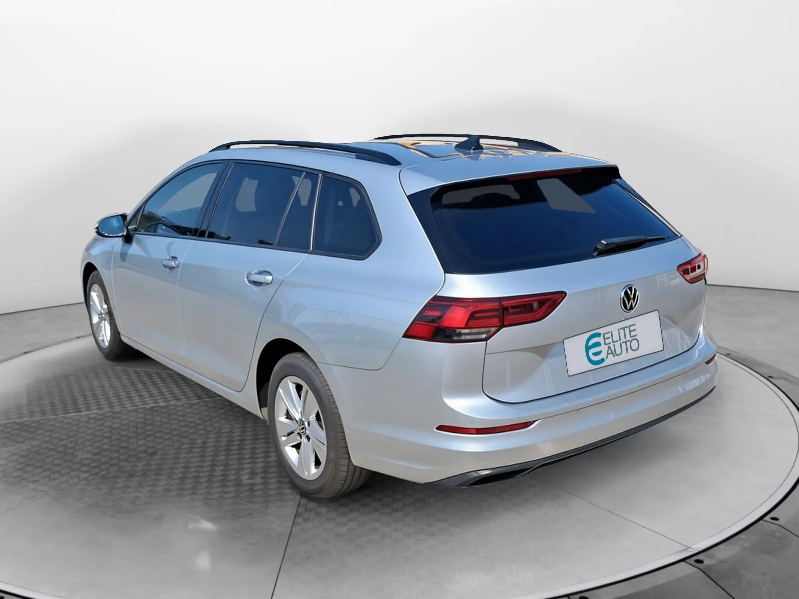 Acheter une volkswagen Golf SW 2.0 TDI SCR 116 DSG7 d’occasion avec 79626km disponible immédiatement - photo 3