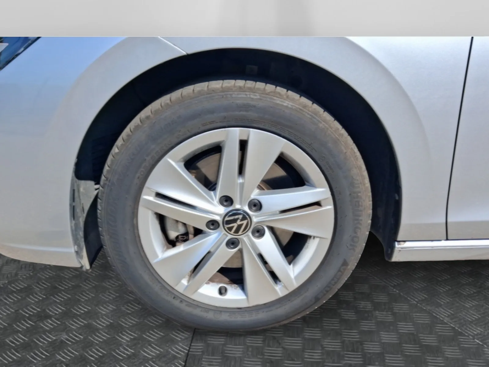Acheter une volkswagen Golf SW 2.0 TDI SCR 116 DSG7 d’occasion avec 79626km disponible immédiatement - photo 18