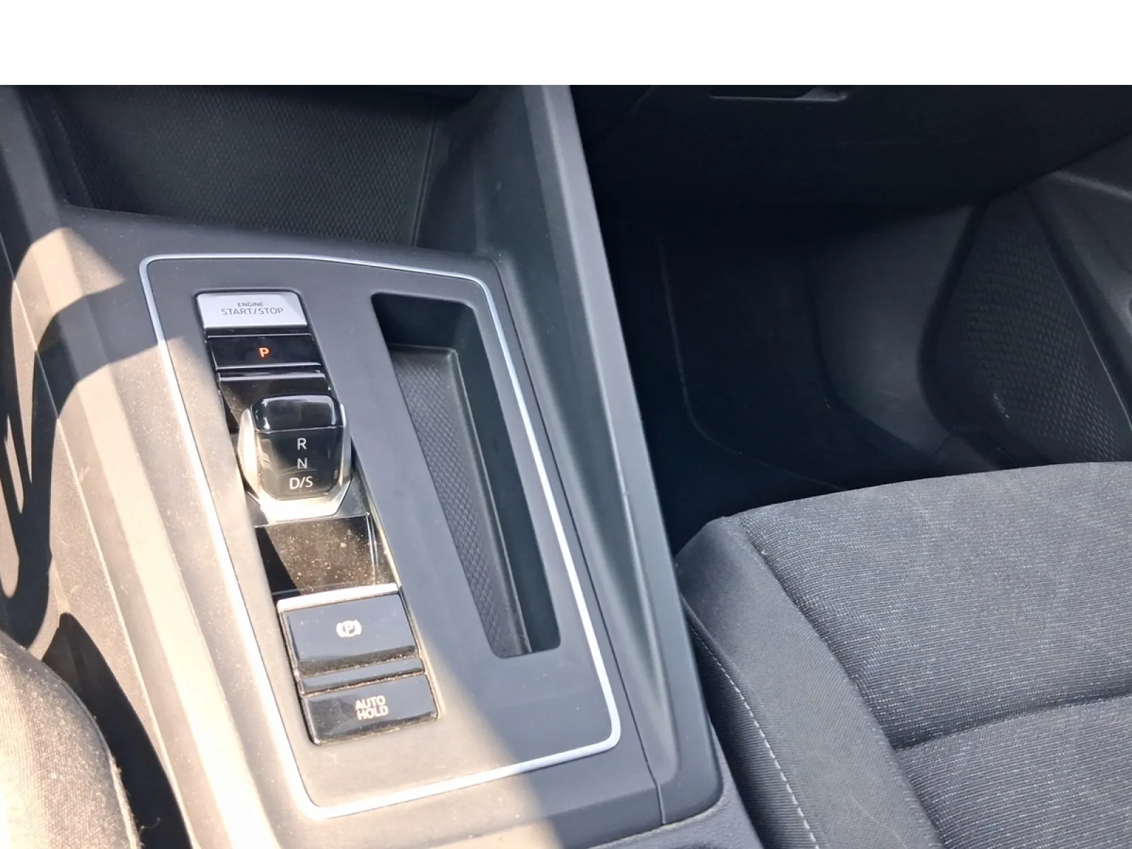 Acheter une volkswagen Golf SW 2.0 TDI SCR 116 DSG7 d’occasion avec 79626km disponible immédiatement - photo 21