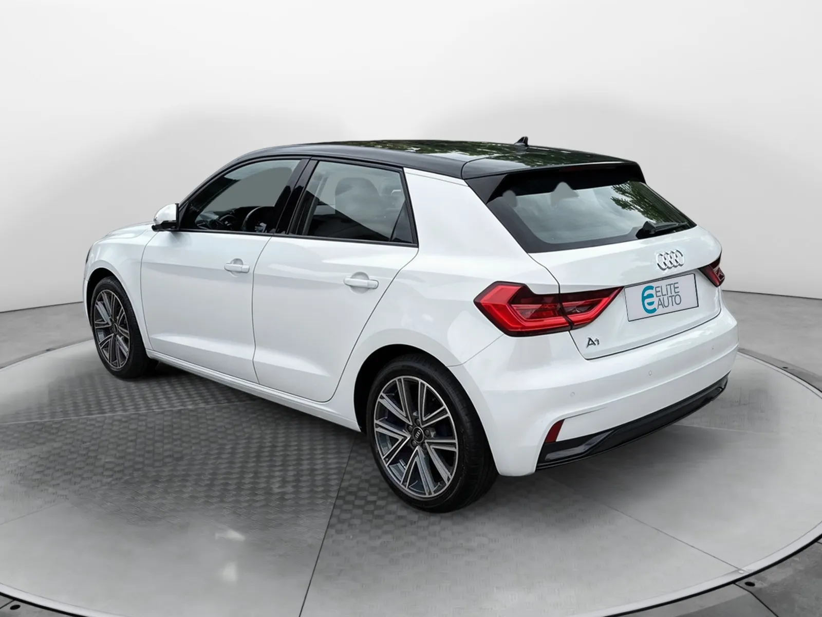 Acheter une audi A1 Sportback 25 TFSI 95 ch S tronic 7 d’occasion avec 17663km disponible immédiatement - photo 3
