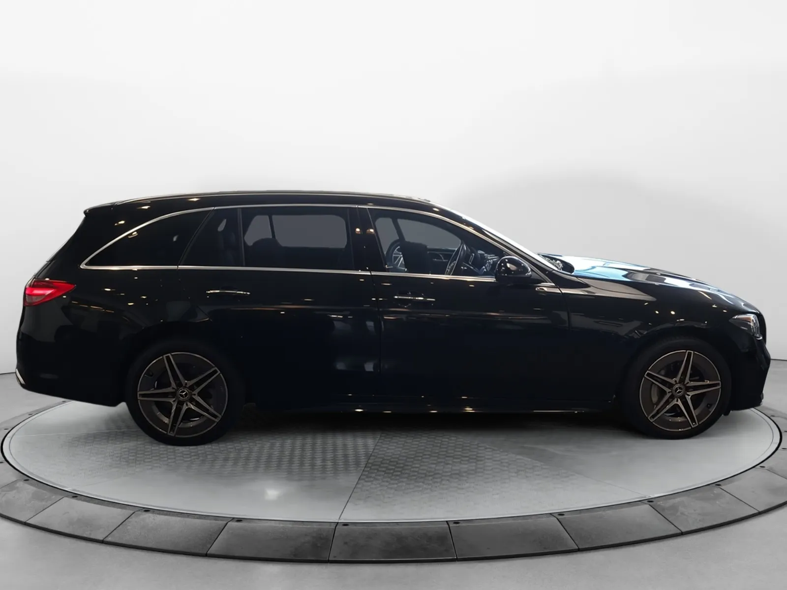 Acheter une mercedes Classe C Break 300 e 9G-Tronic e-Hybrid EQ d’occasion avec 33000km disponible immédiatement - photo 6