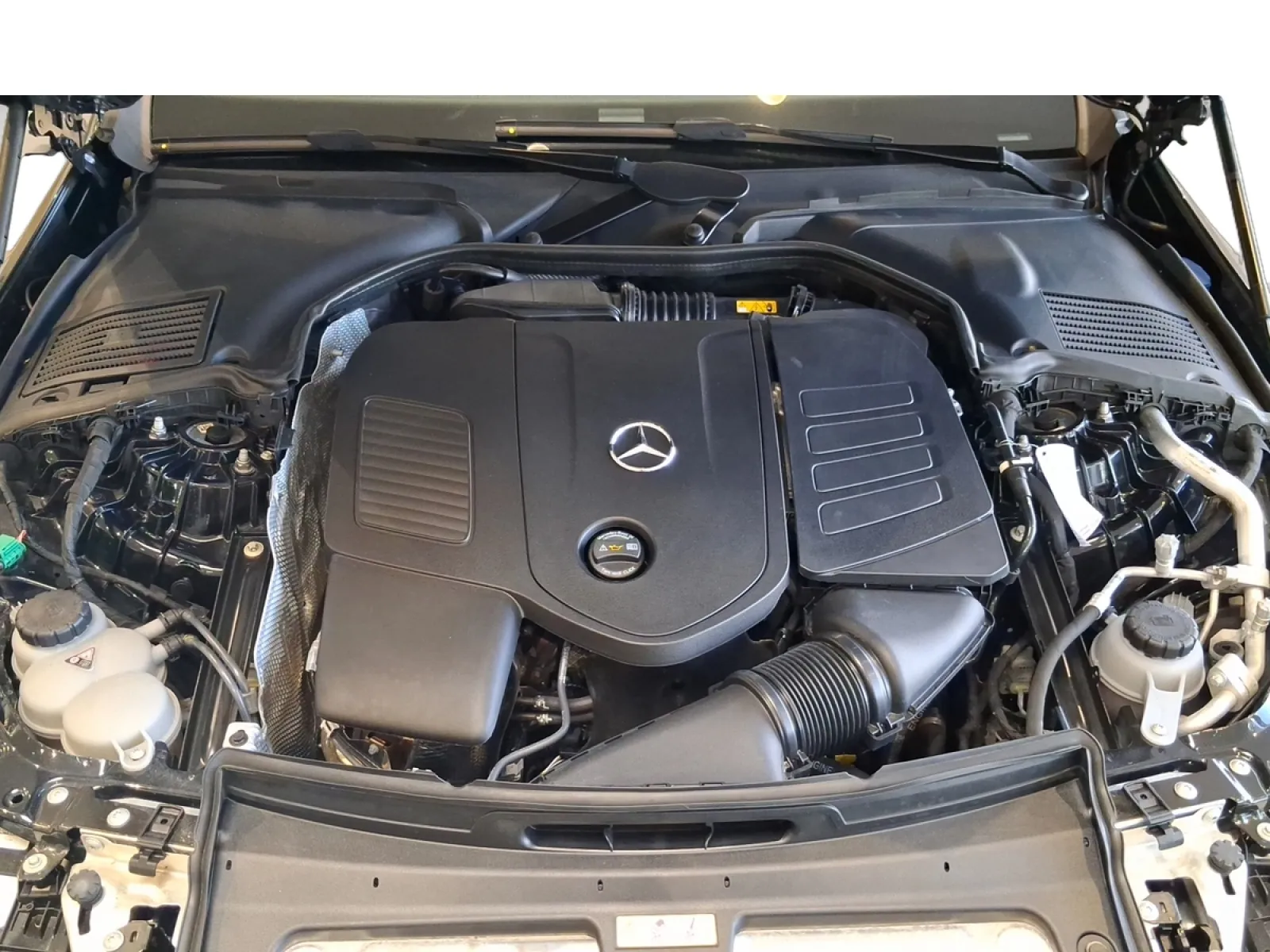 Acheter une mercedes Classe C Break 300 e 9G-Tronic e-Hybrid EQ d’occasion avec 33000km disponible immédiatement - photo 18
