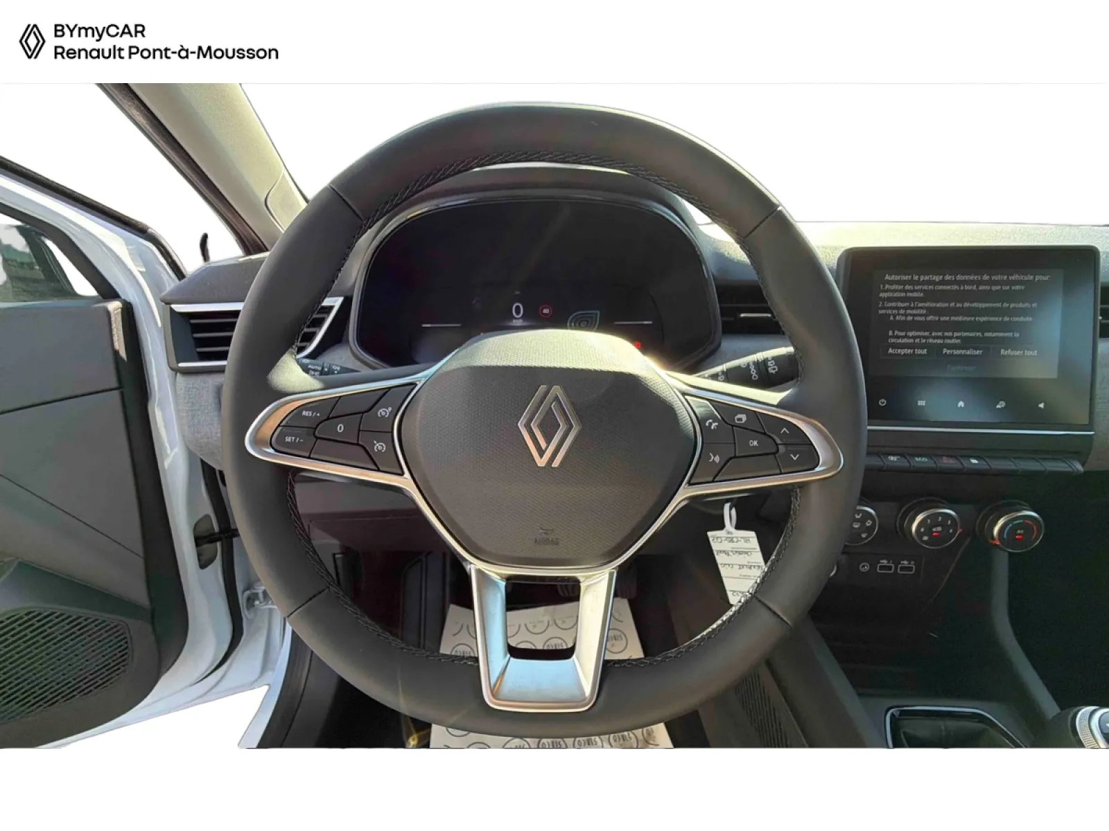 Acheter une renault Clio TCe 90 ch GSR2 d’occasion avec 10km disponible immédiatement - photo 10