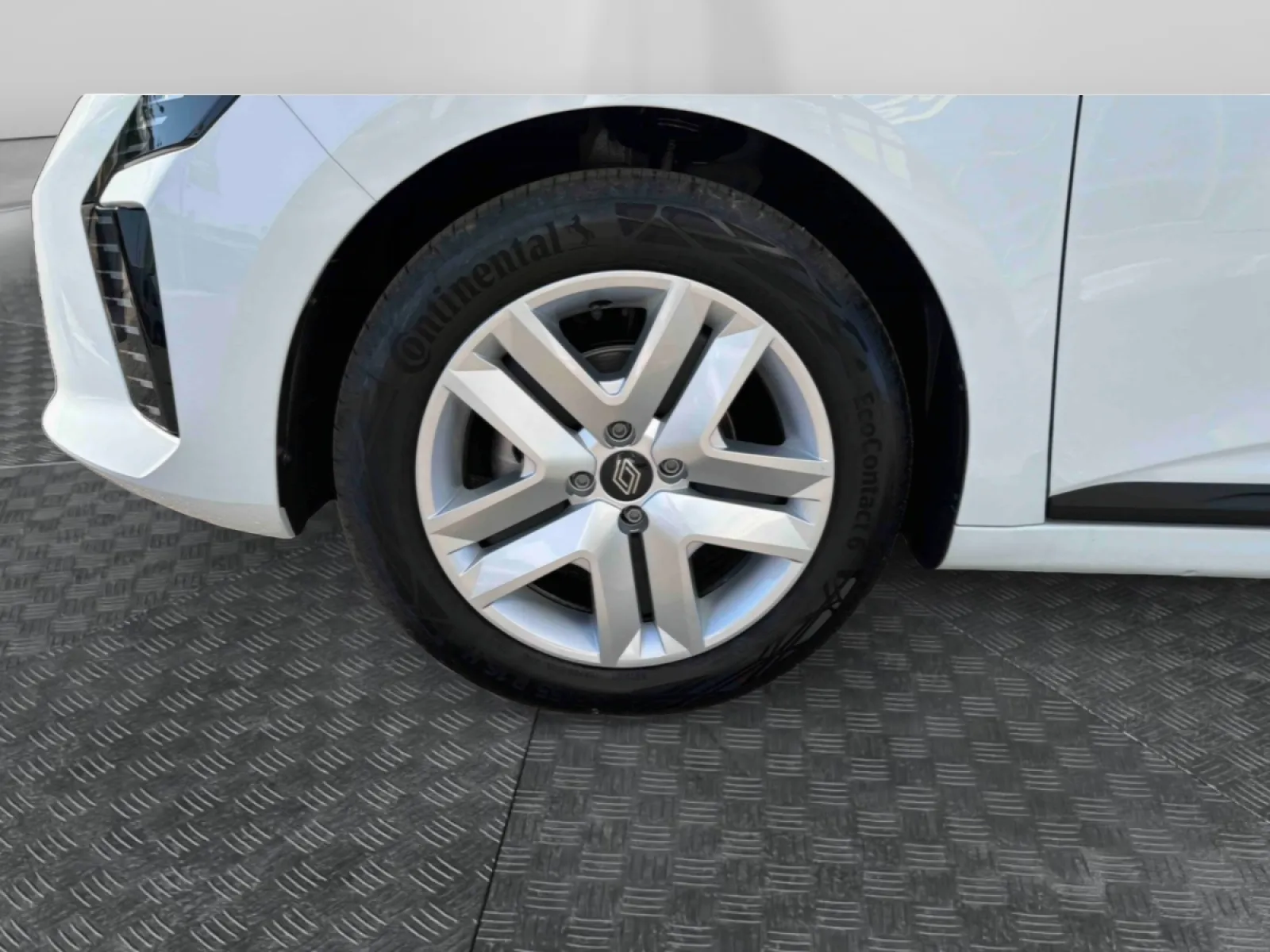Acheter une renault Clio TCe 90 ch GSR2 d’occasion avec 10km disponible immédiatement - photo 14