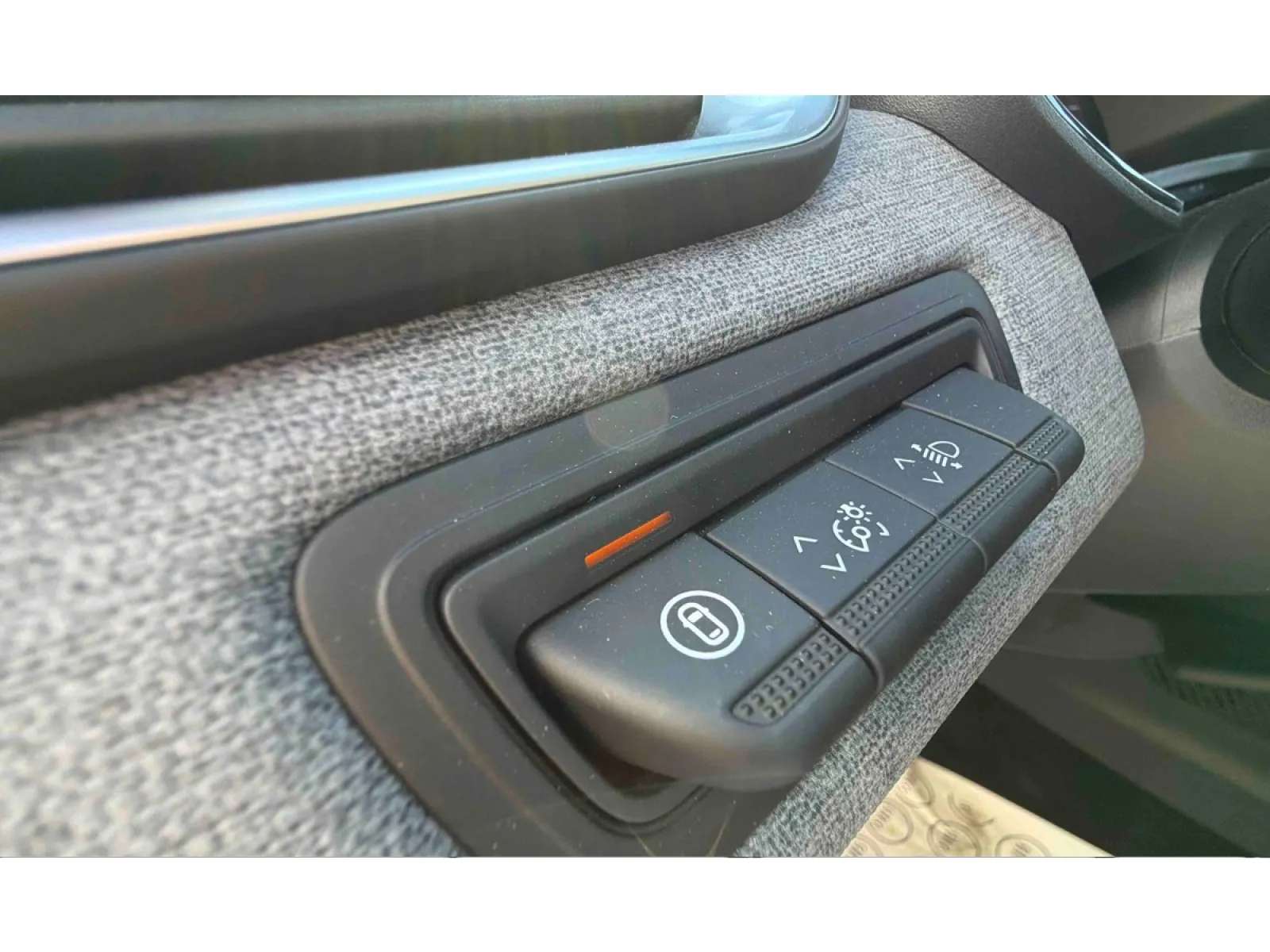 Acheter une renault Clio TCe 90 ch GSR2 d’occasion avec 10km disponible immédiatement - photo 18