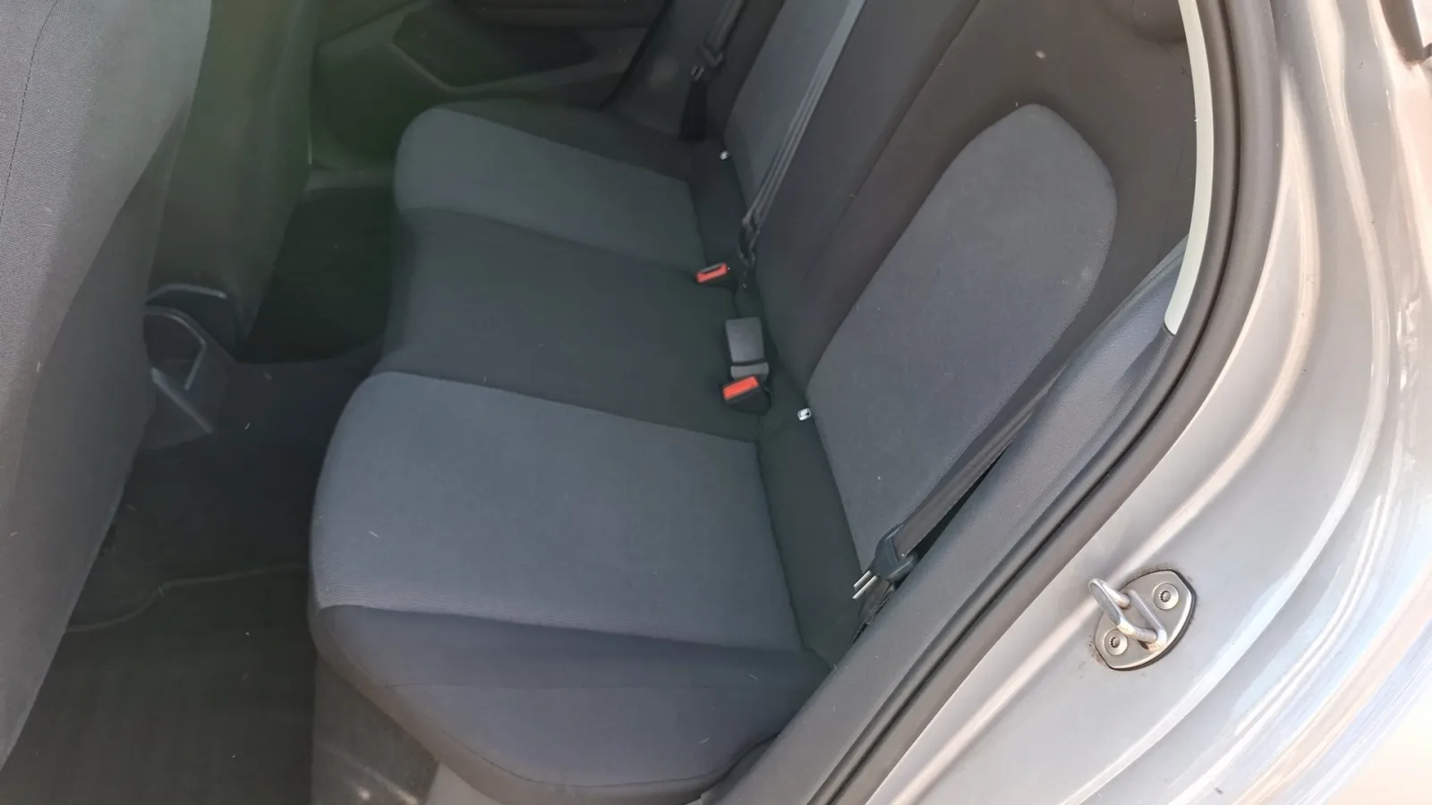Acheter une seat Arona 1.0 TSI 95 ch Start/Stop BVM5 d’occasion avec 55011km disponible immédiatement - photo 18