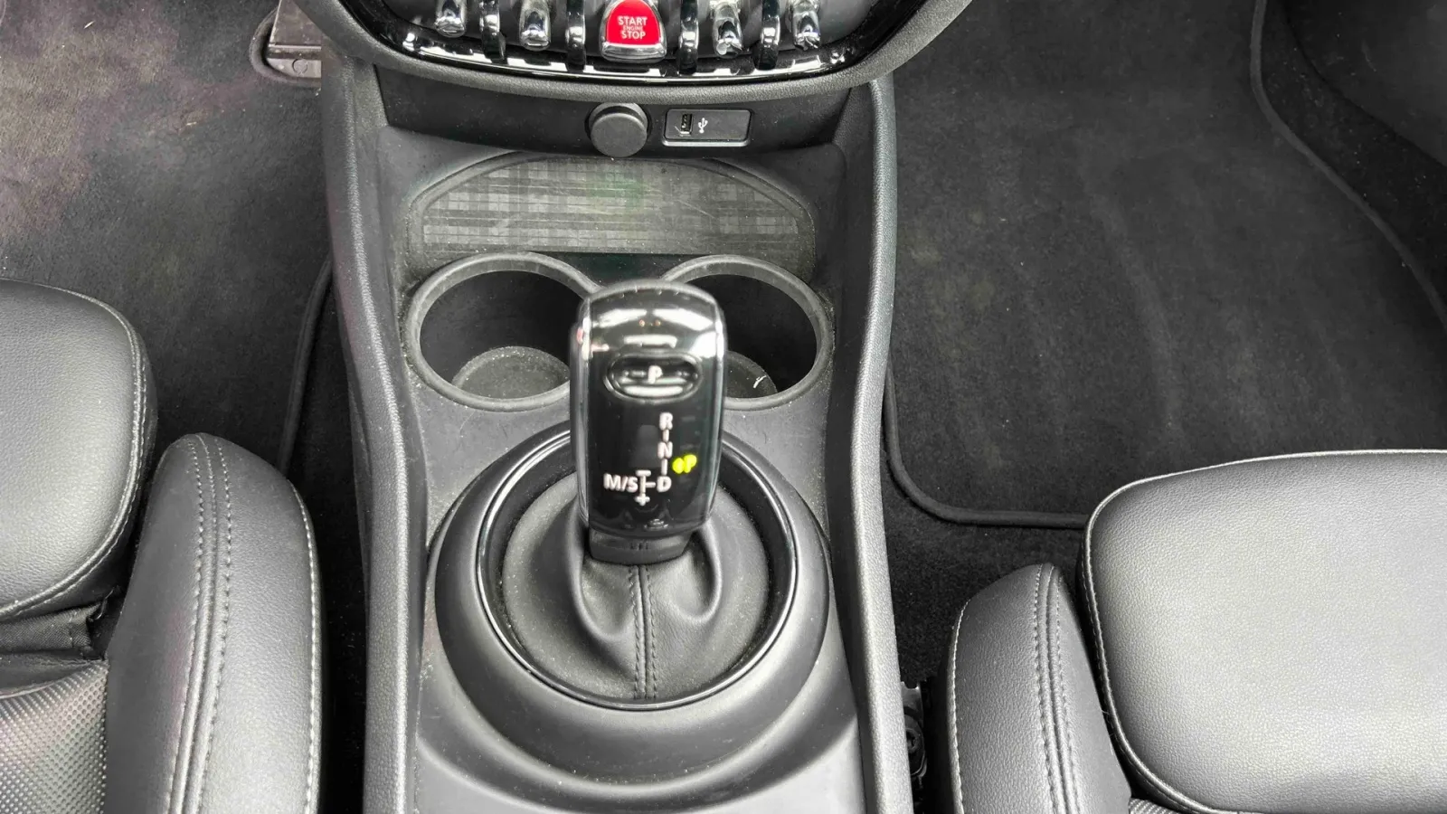 Acheter une mini Clubman Cooper 136 ch DKG7 d’occasion avec 45598km disponible immédiatement - photo 23