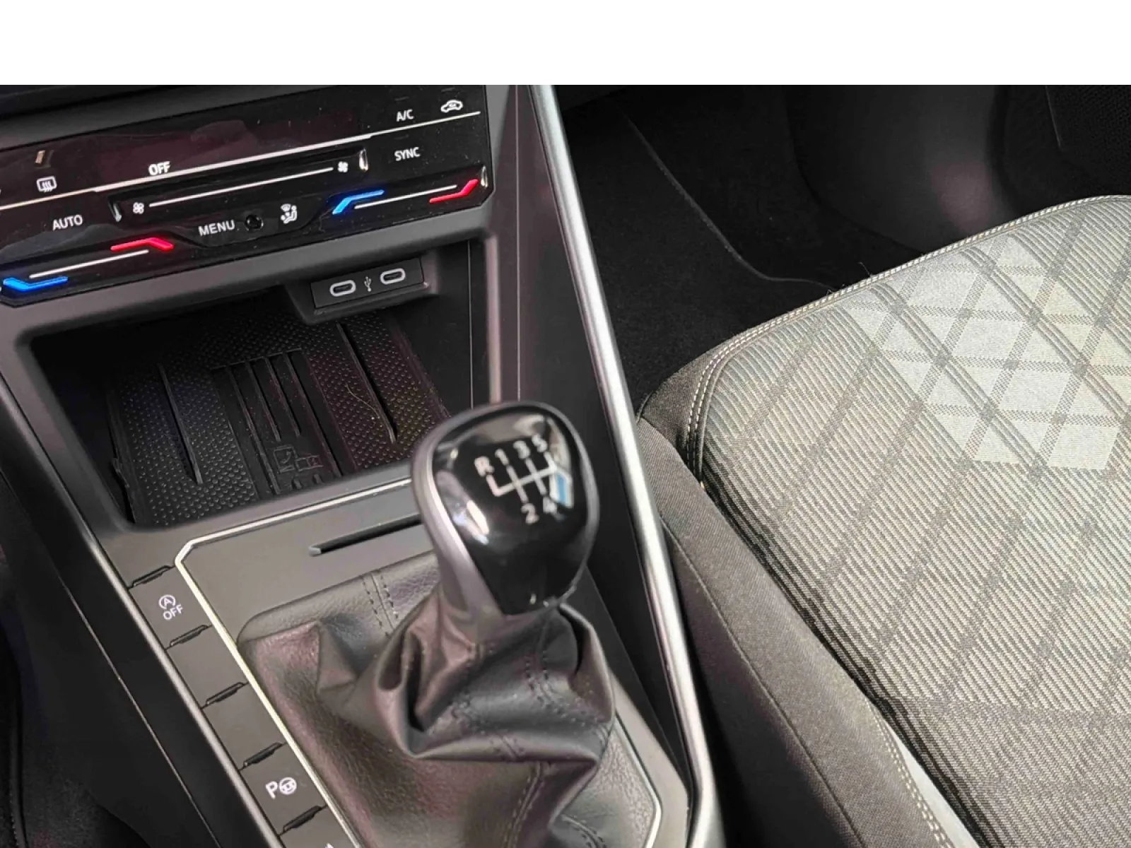 Acheter une volkswagen Polo 1.0 TSI 95 S&S BVM5 d’occasion avec 9865km disponible immédiatement - photo 20
