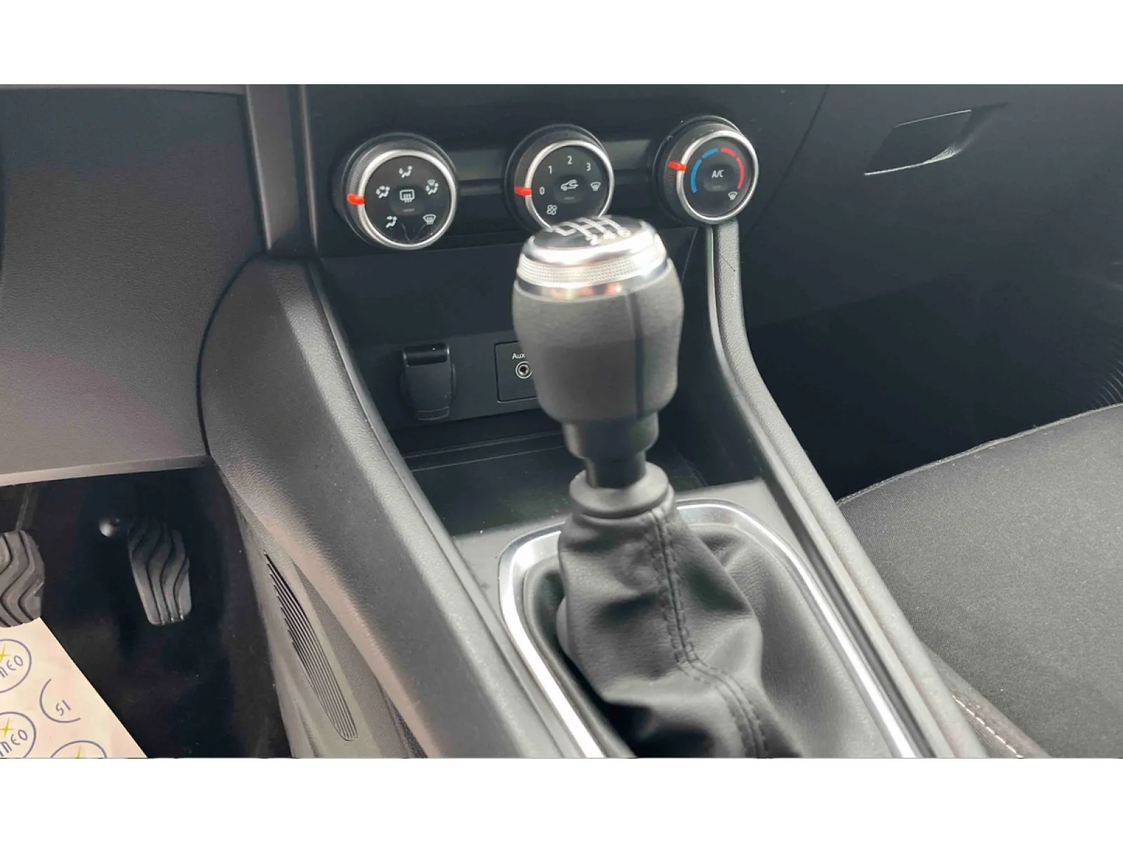 RENAULT CAPTUR Business - photo 19