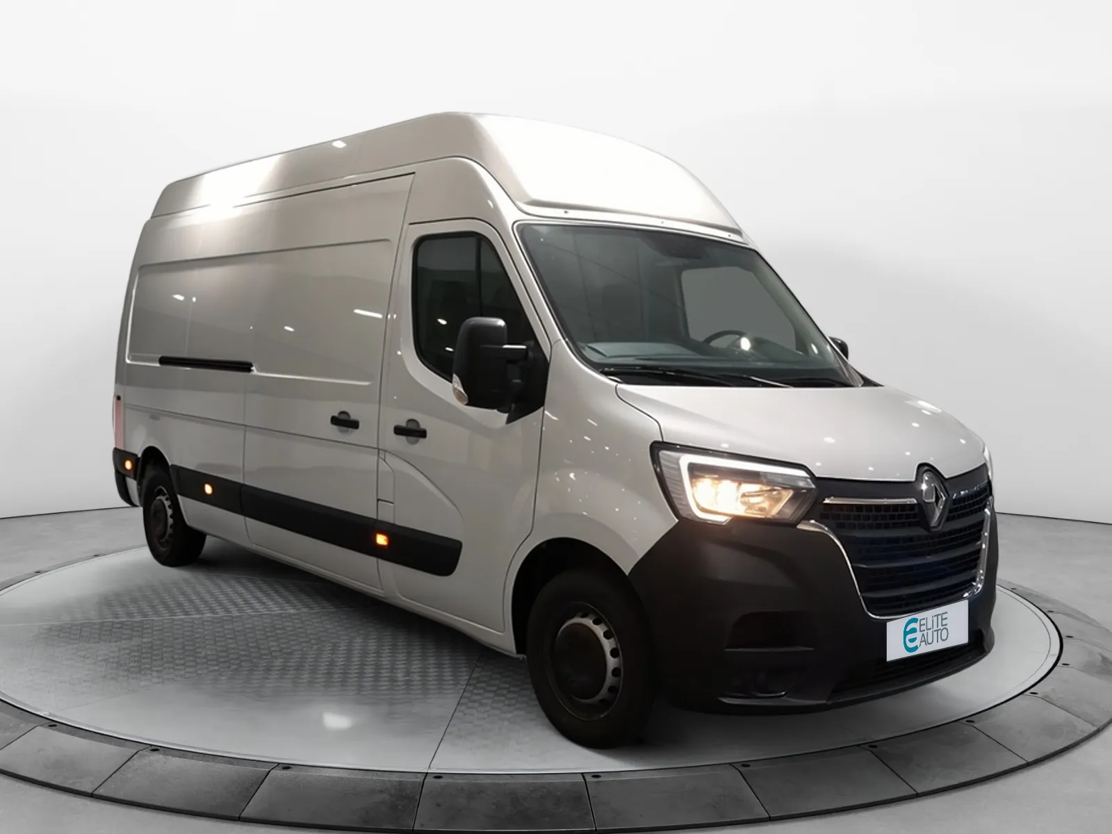 Acheter une renault MASTER FGN TRAC F3500 L3H3 BLUE DCI 135 d’occasion avec 27053km disponible immédiatement - photo 7